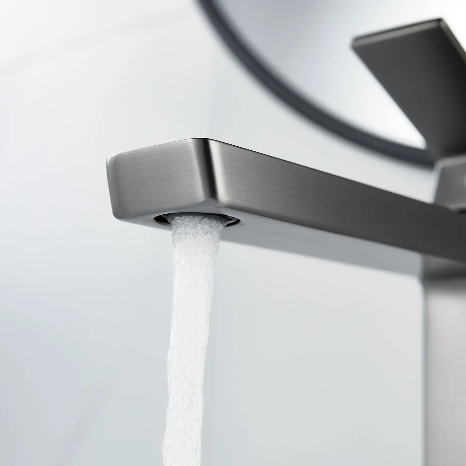 Смеситель для раковины высокий Rose R18T R1811T-1, оружейная сталь