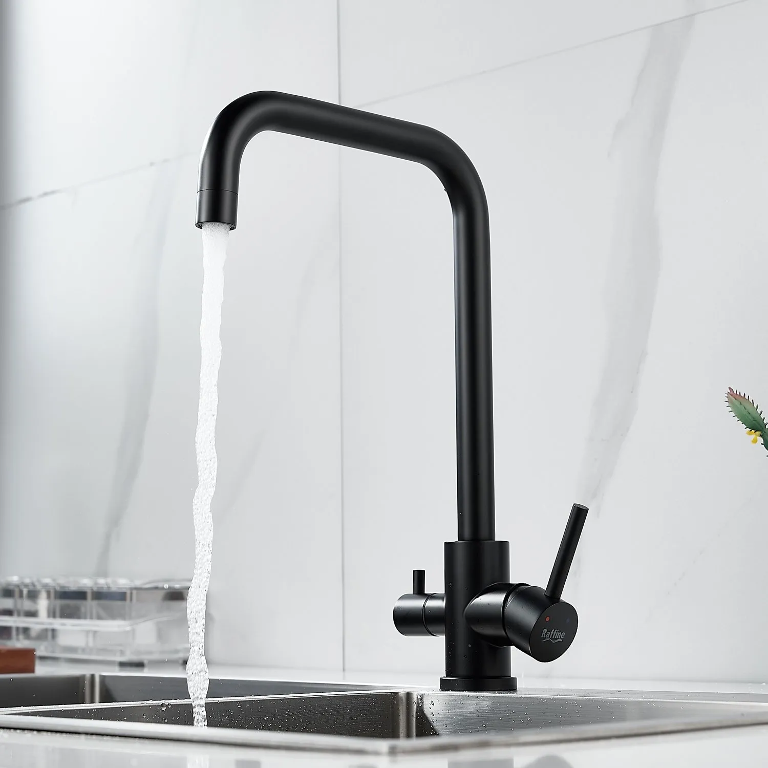 Смеситель для кухни с подключением фильтра воды Raffine F118H, черный