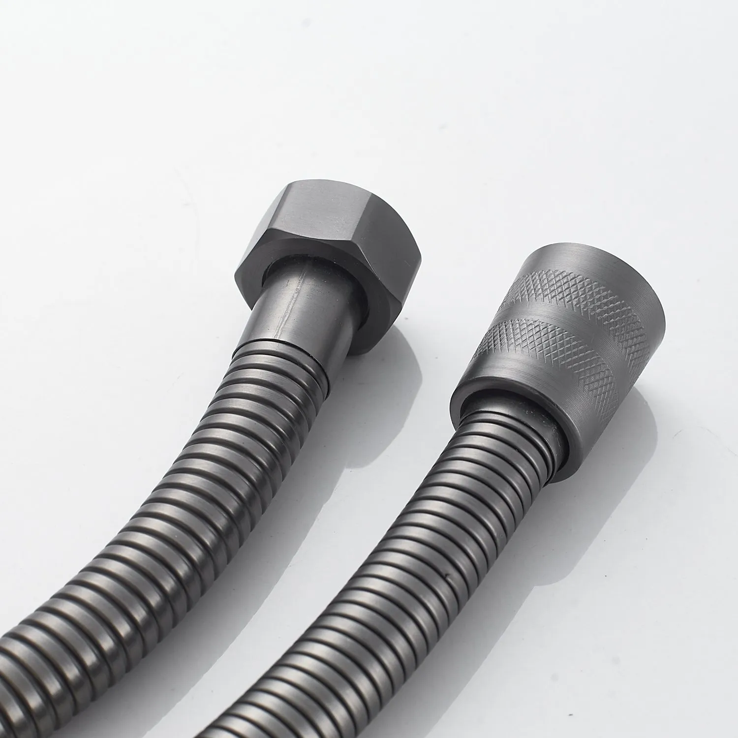 Шланг Shevanik SE16-10 (100 см), оружейная сталь