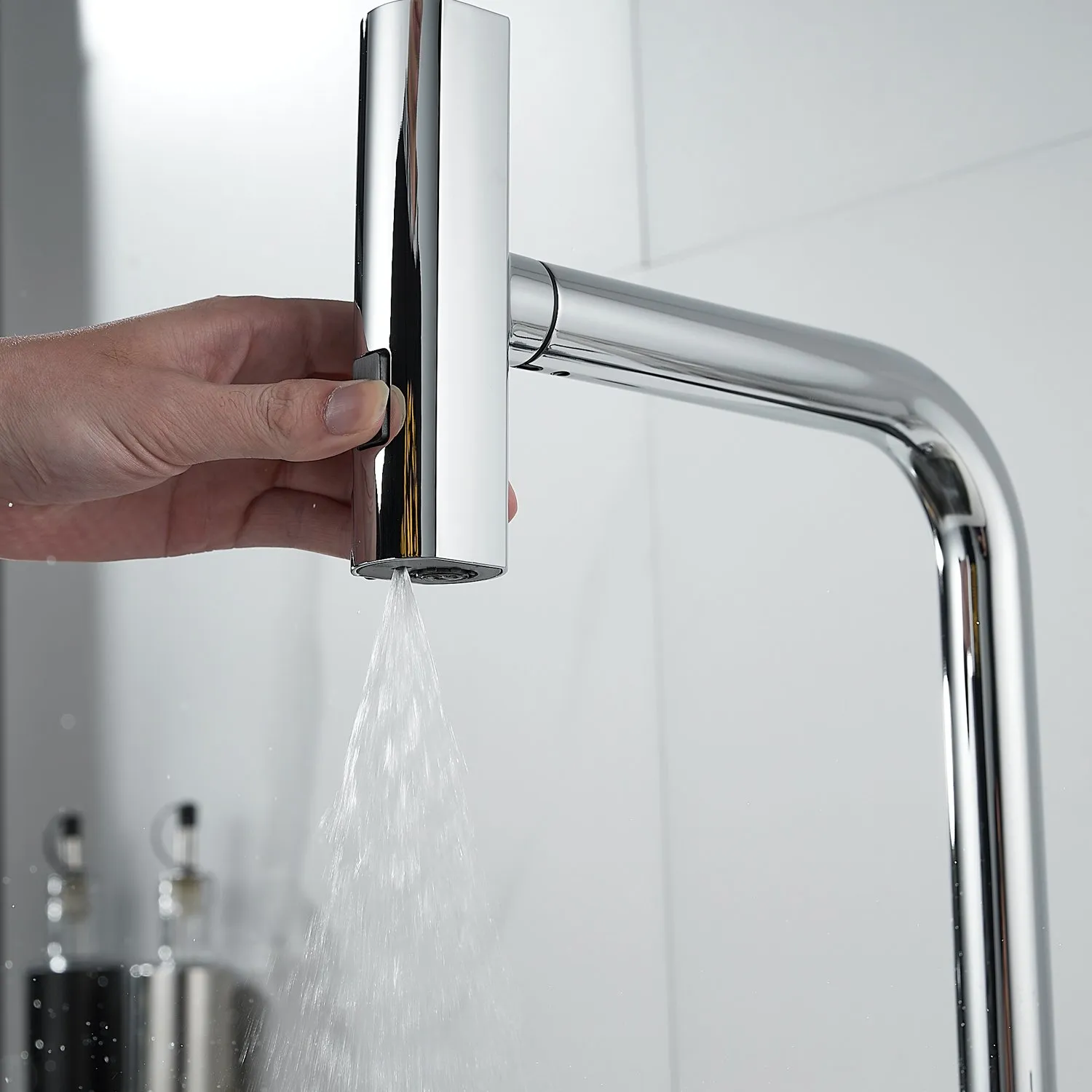 Смеситель для кухни с мультифункциональным изливом Raffine F203, хром