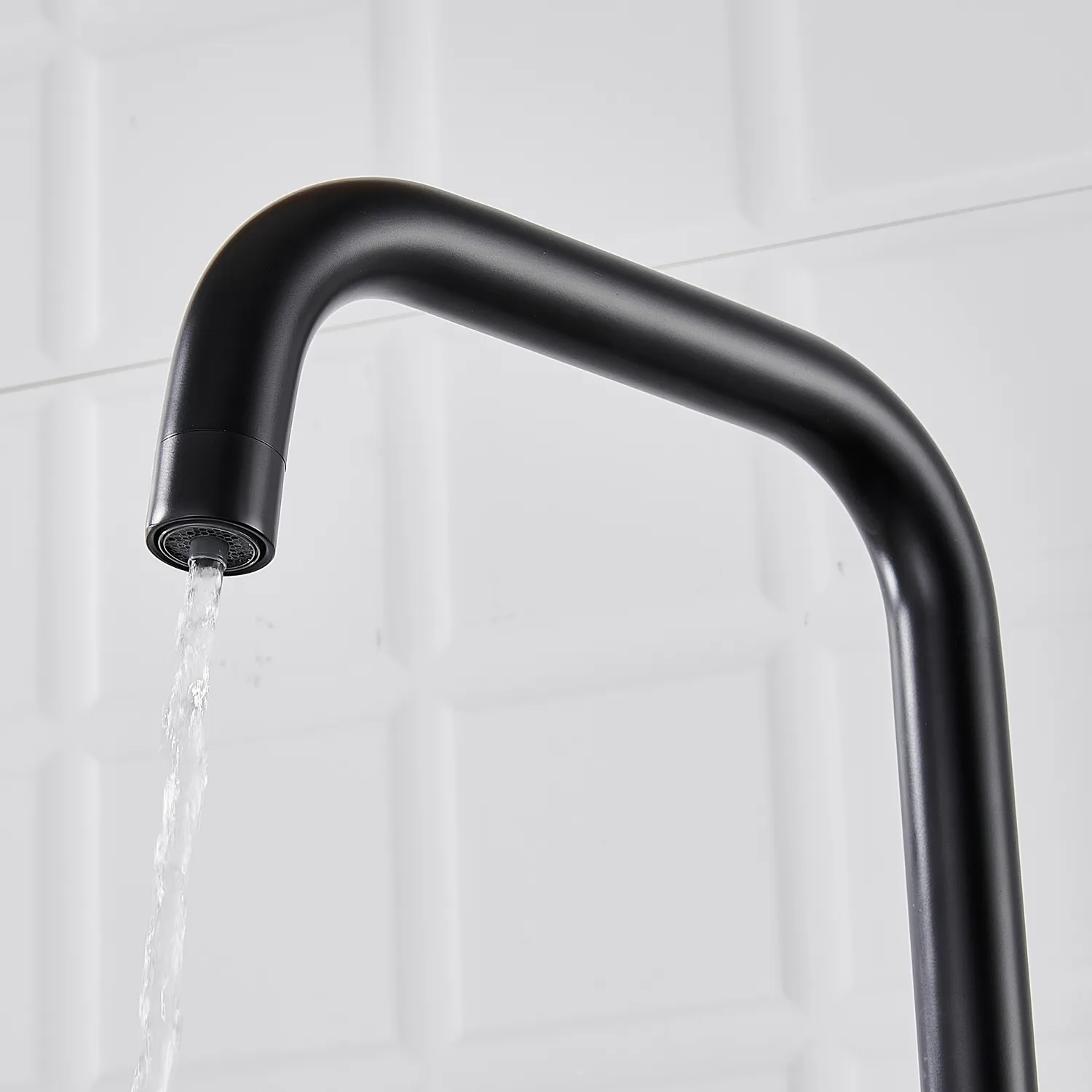 Смеситель для кухни с подключением фильтра Shevanik S528H, черный