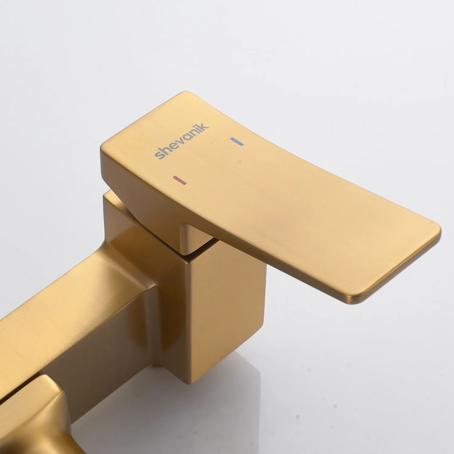 Душевая система Shevanik S4436G, золотой сатин