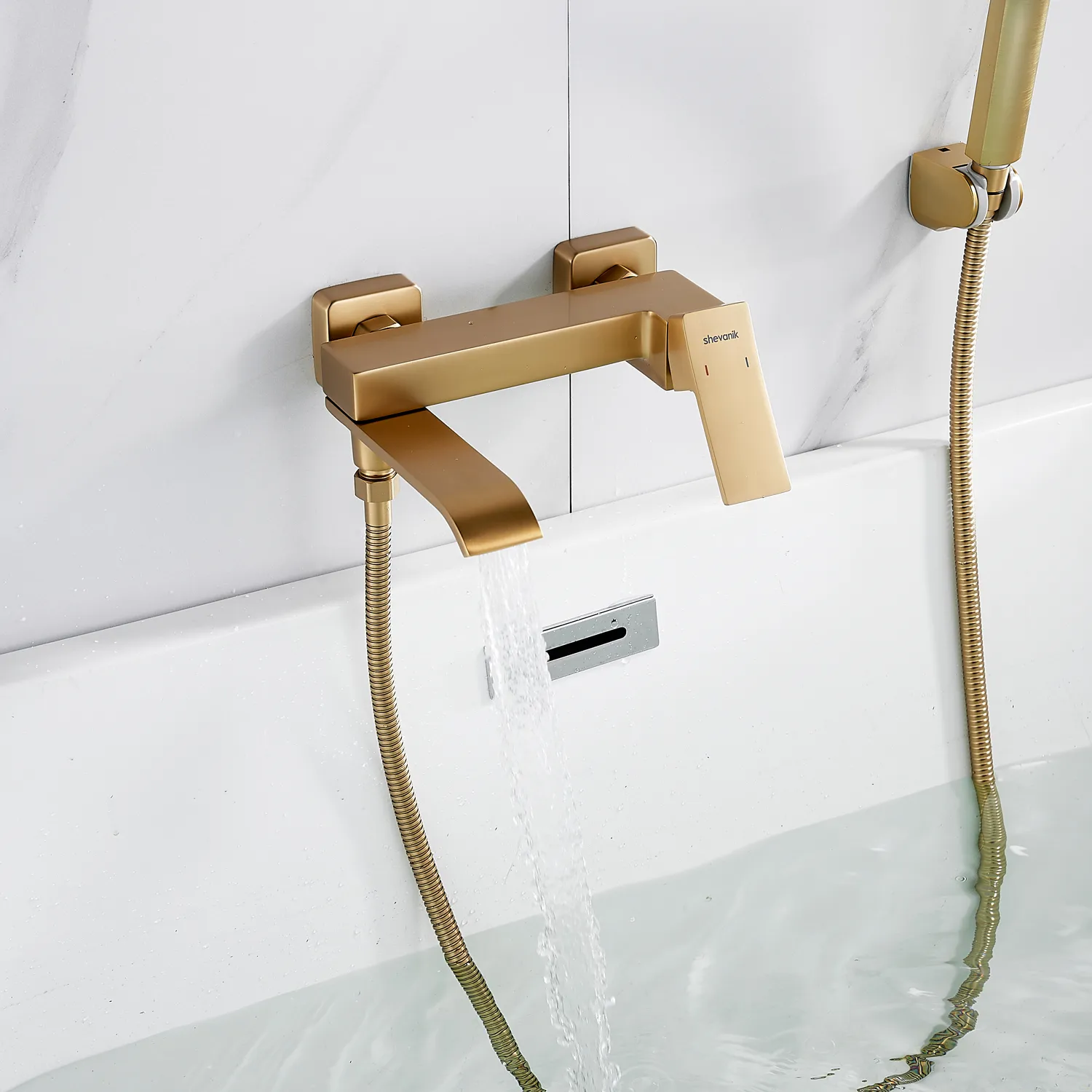 Смеситель для ванны Shevanik S4002G, золотой сатин