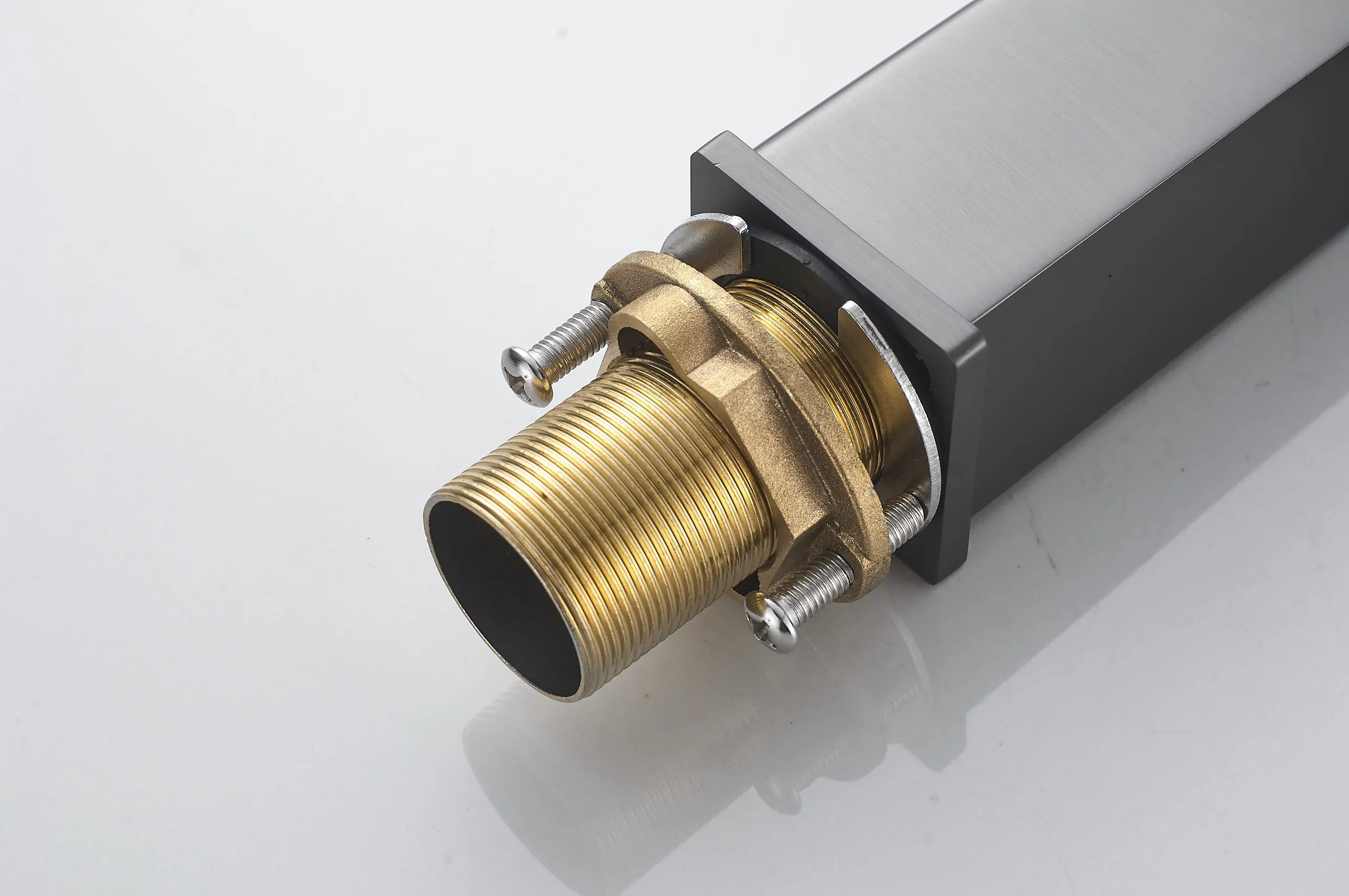 Смеситель для раковины Shevanik S9701T, оружейная сталь