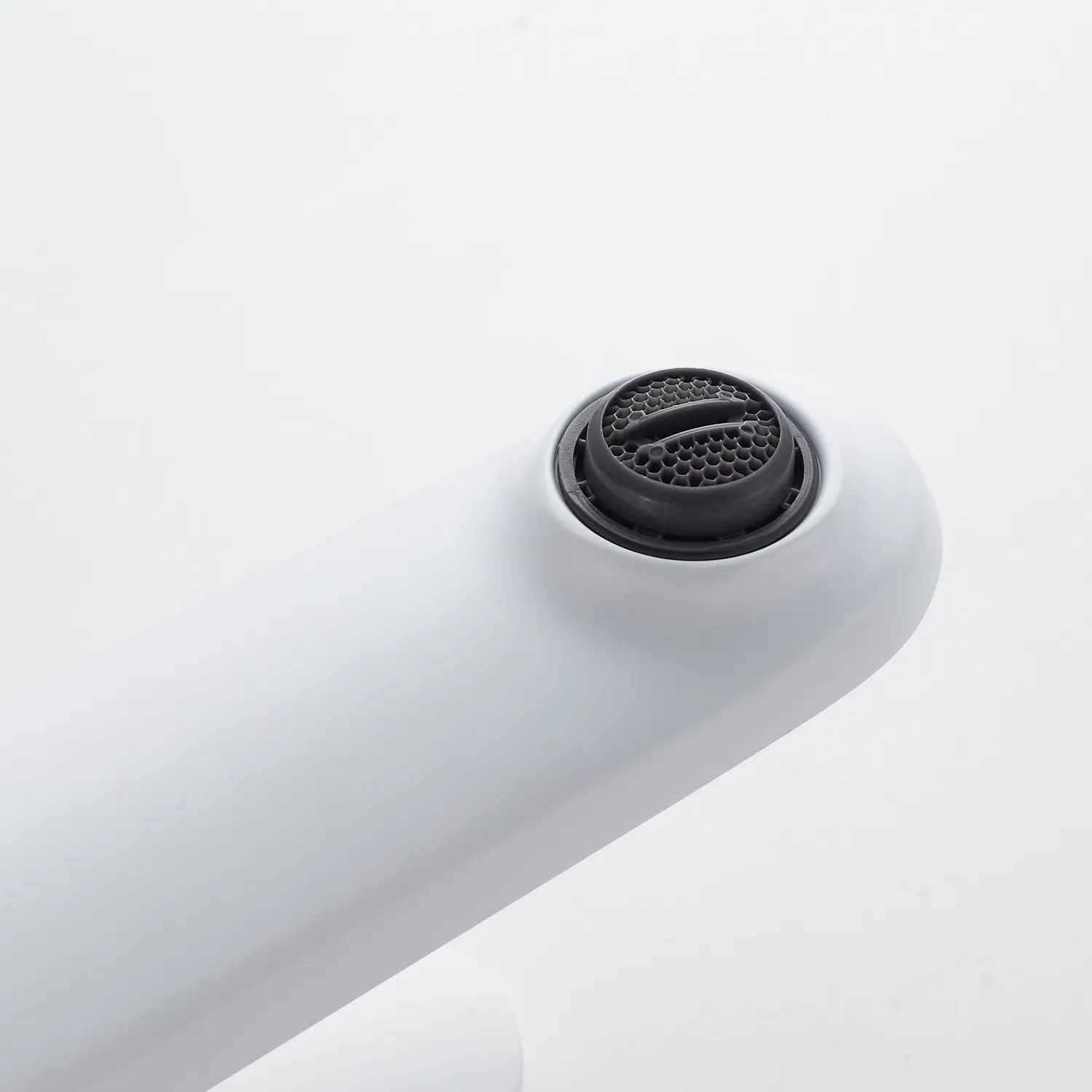 Смеситель для раковины Shevanik S4301C, белый