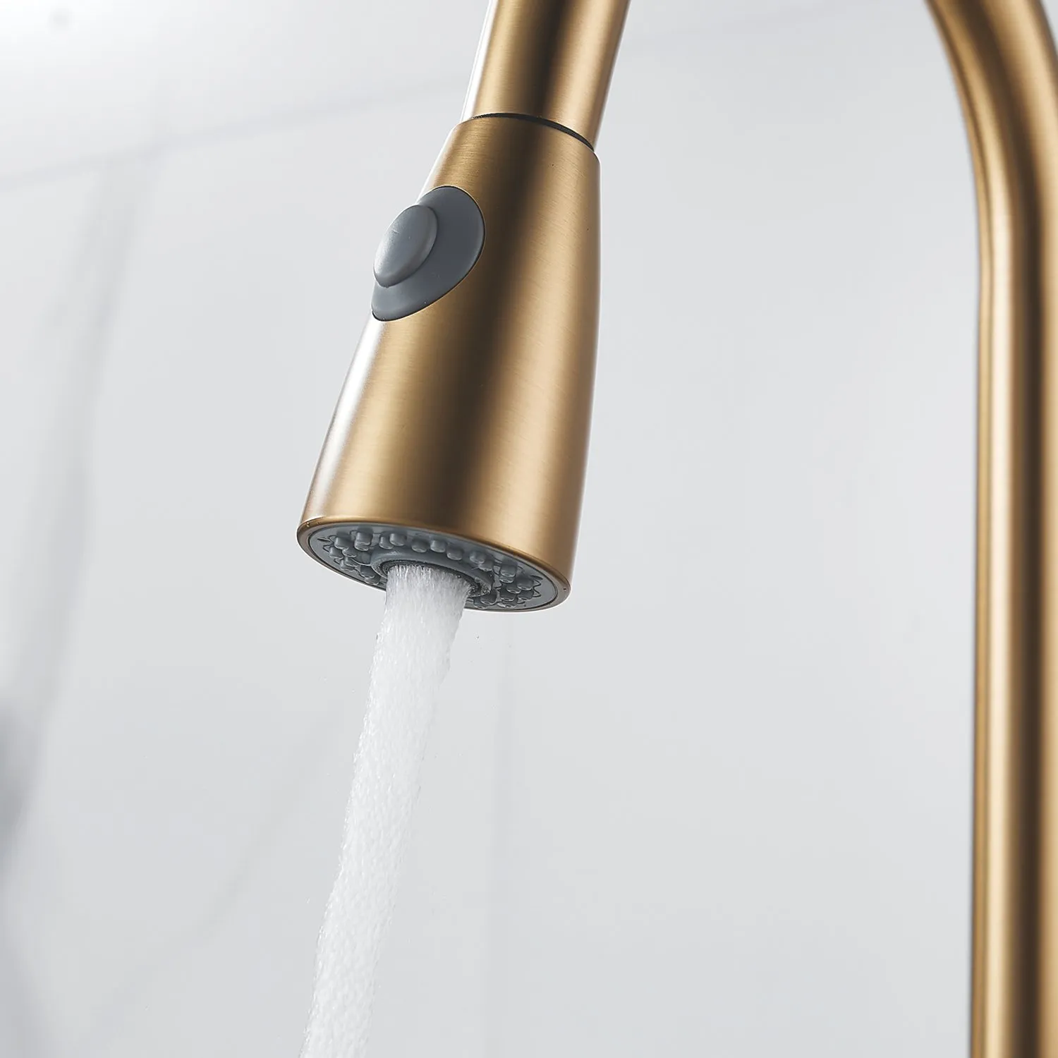 Смеситель для кухни с выдвижным изливом Raffine F213G, золотой сатин