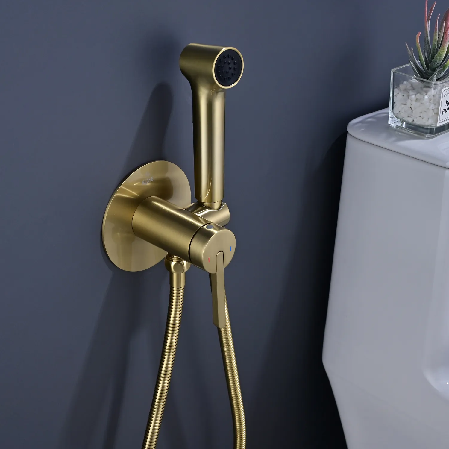 Гигиенический душ со смесителем Rose R235G, золотой сатин