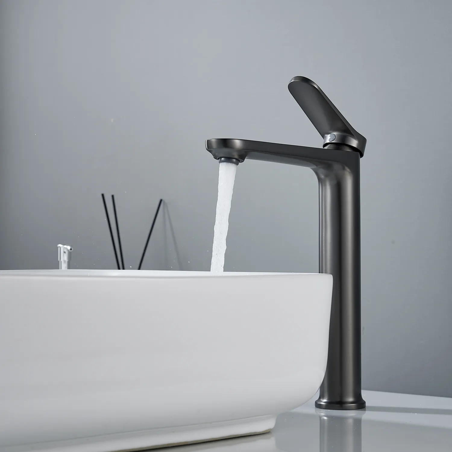 Смеситель для раковины высокий Shevanik S4311T, оружейная сталь