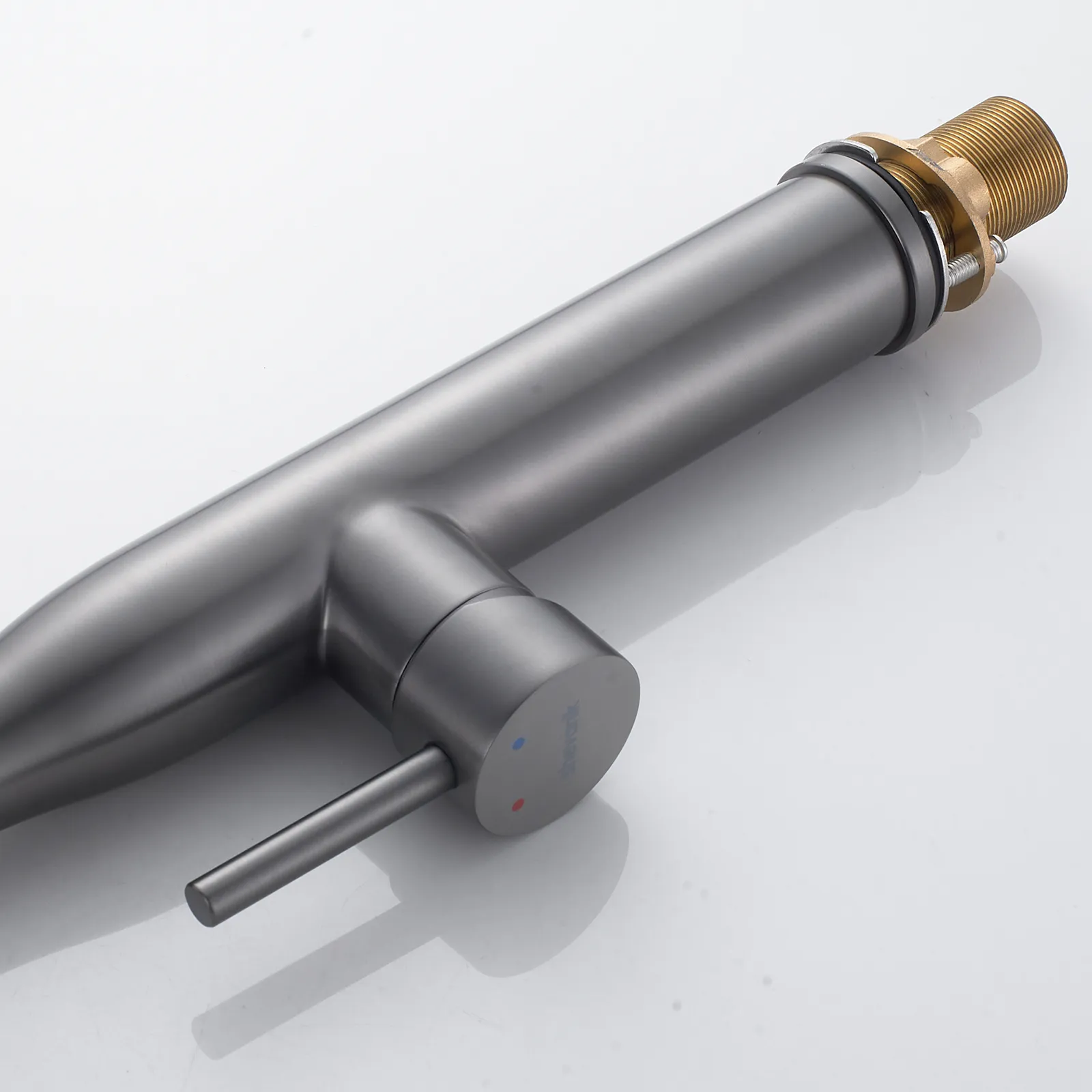 Смеситель для кухни с гибким изливом и режимом "душ" Shevanik S123T-3, оружейная сталь