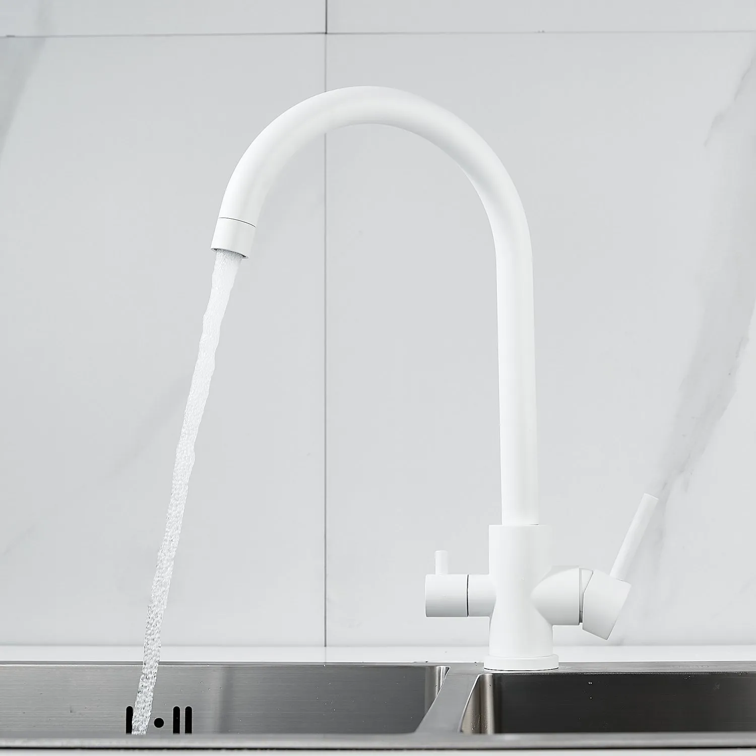 Смеситель для кухни с подключением фильтра воды Raffine F108C, белый