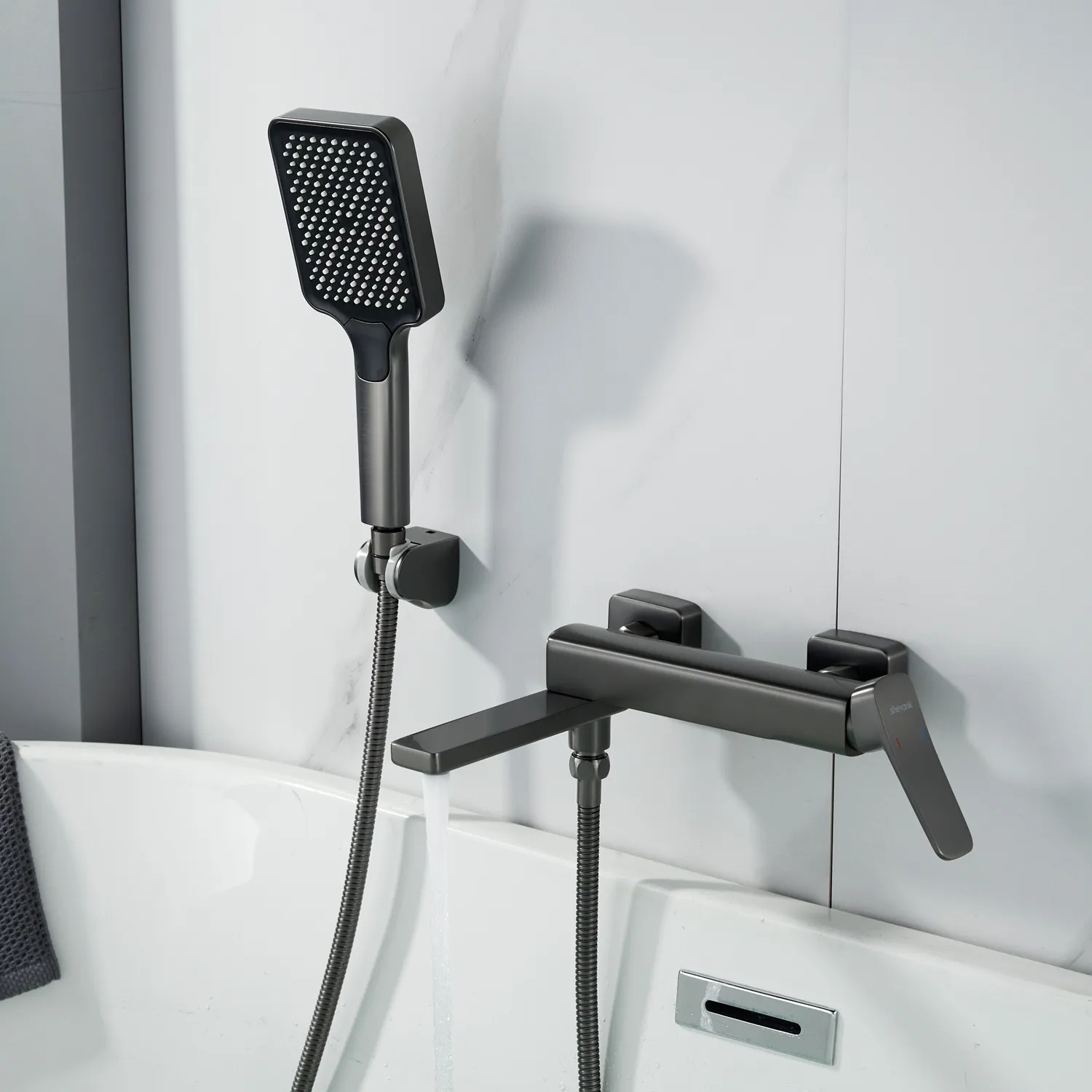 Смеситель для ванны Shevanik S9952T, оружейная сталь