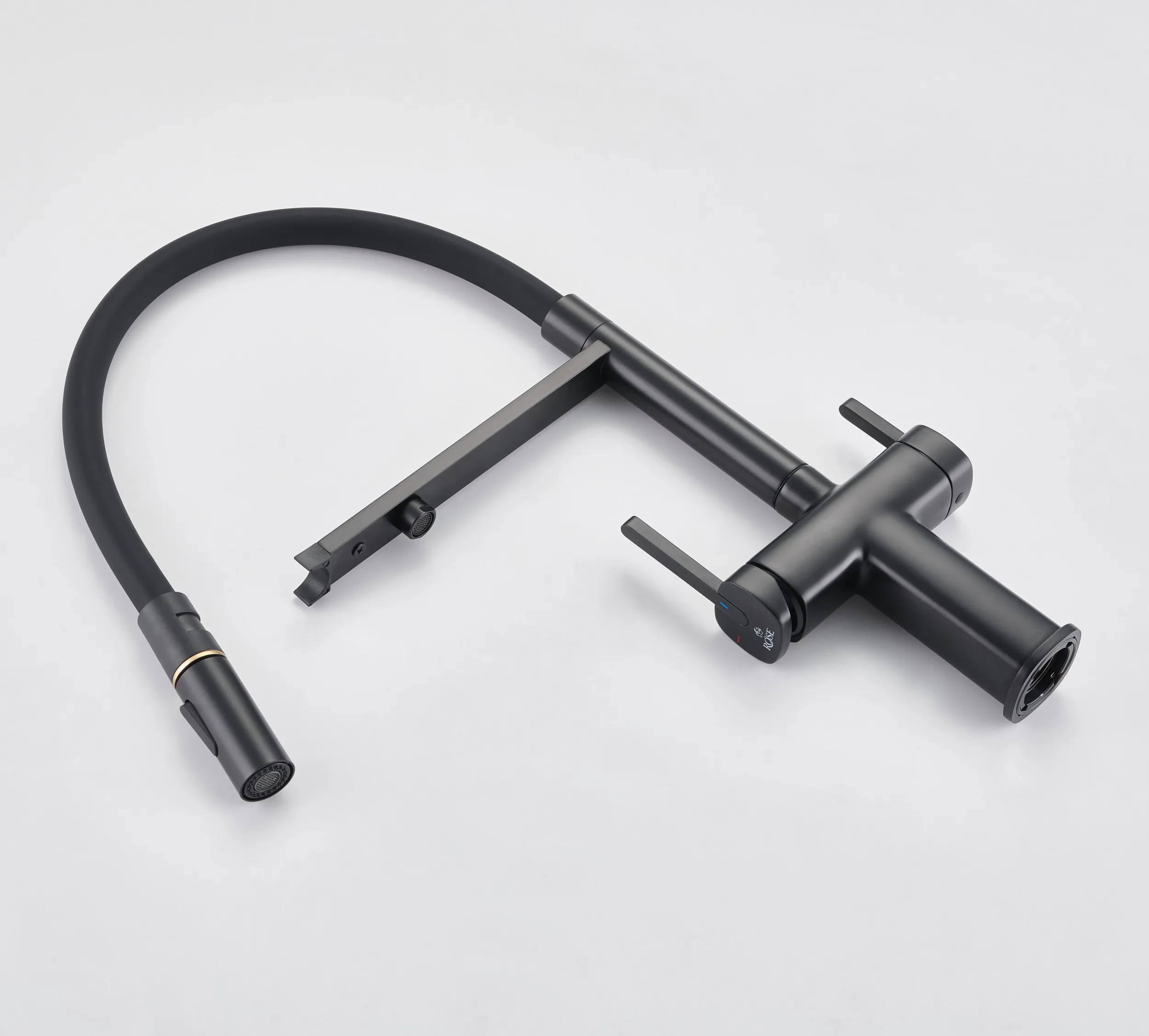 Смеситель для кухни с подключением фильтра для воды Rose R358H, черный