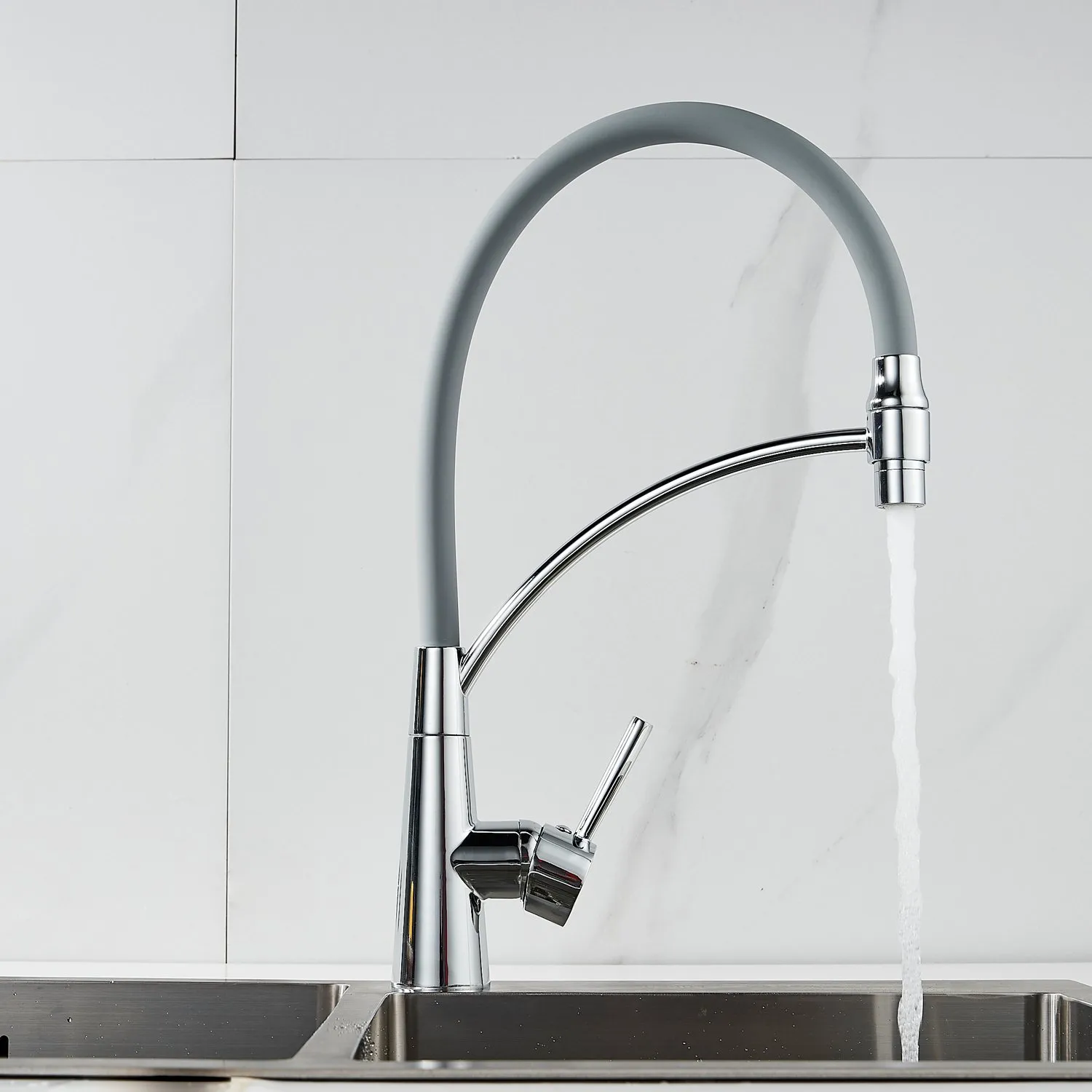 Смеситель для кухни с гибким изливом Shevanik S743-9, хром/серый