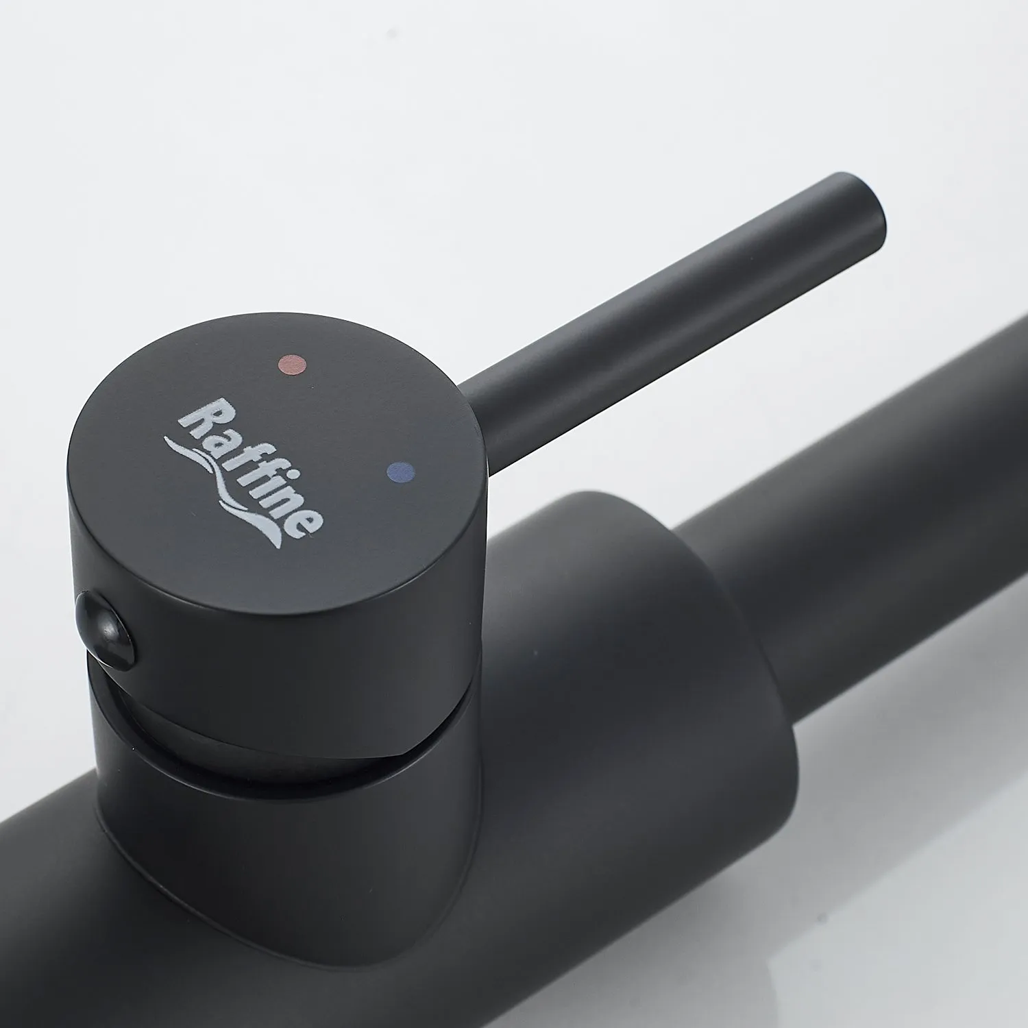 Смеситель для кухни с мультифункциональным изливом Raffine F203H, черный