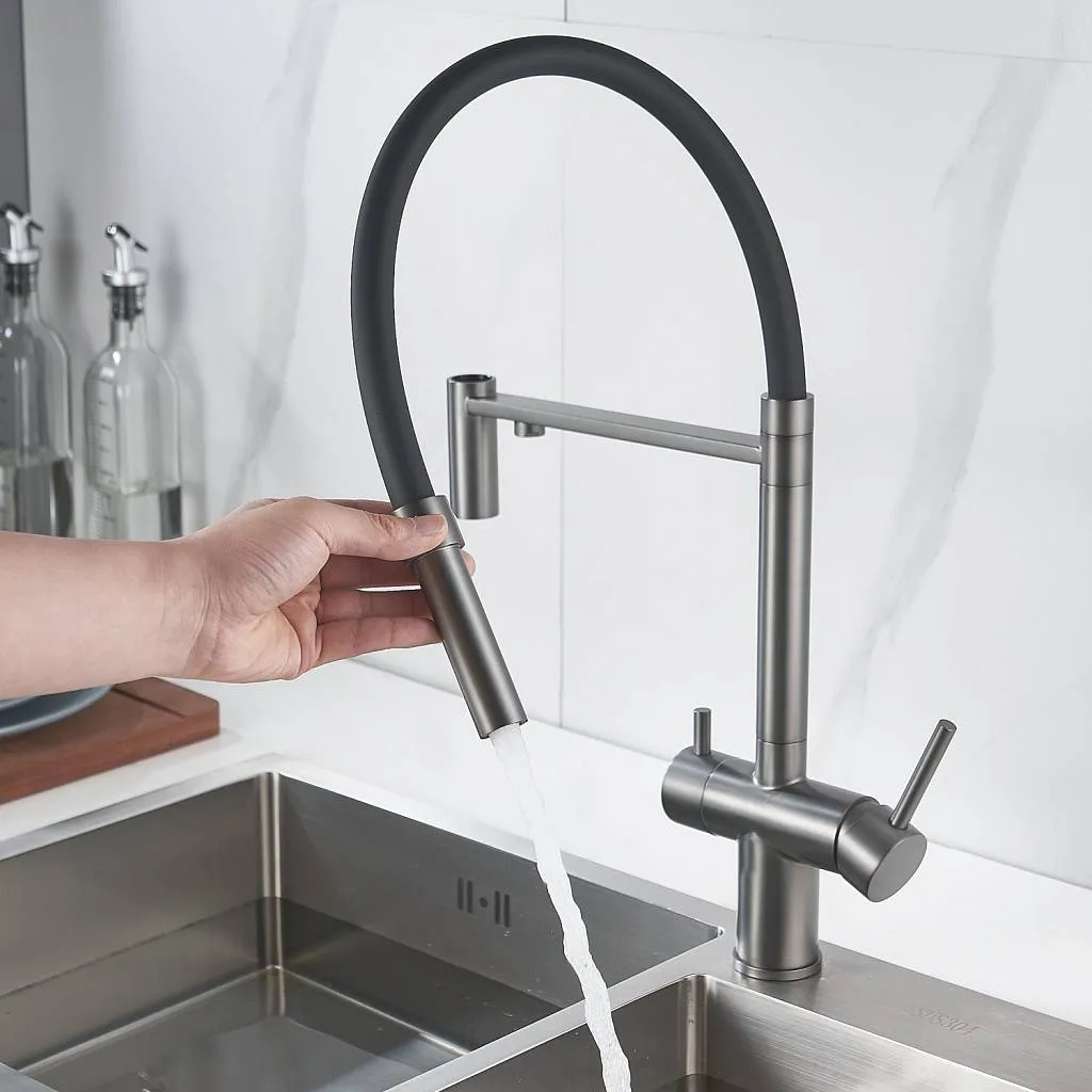 Смеситель для кухни с гибким изливом и подключением фильтра Maretti Calabria CA31RGF11, оружейная сталь