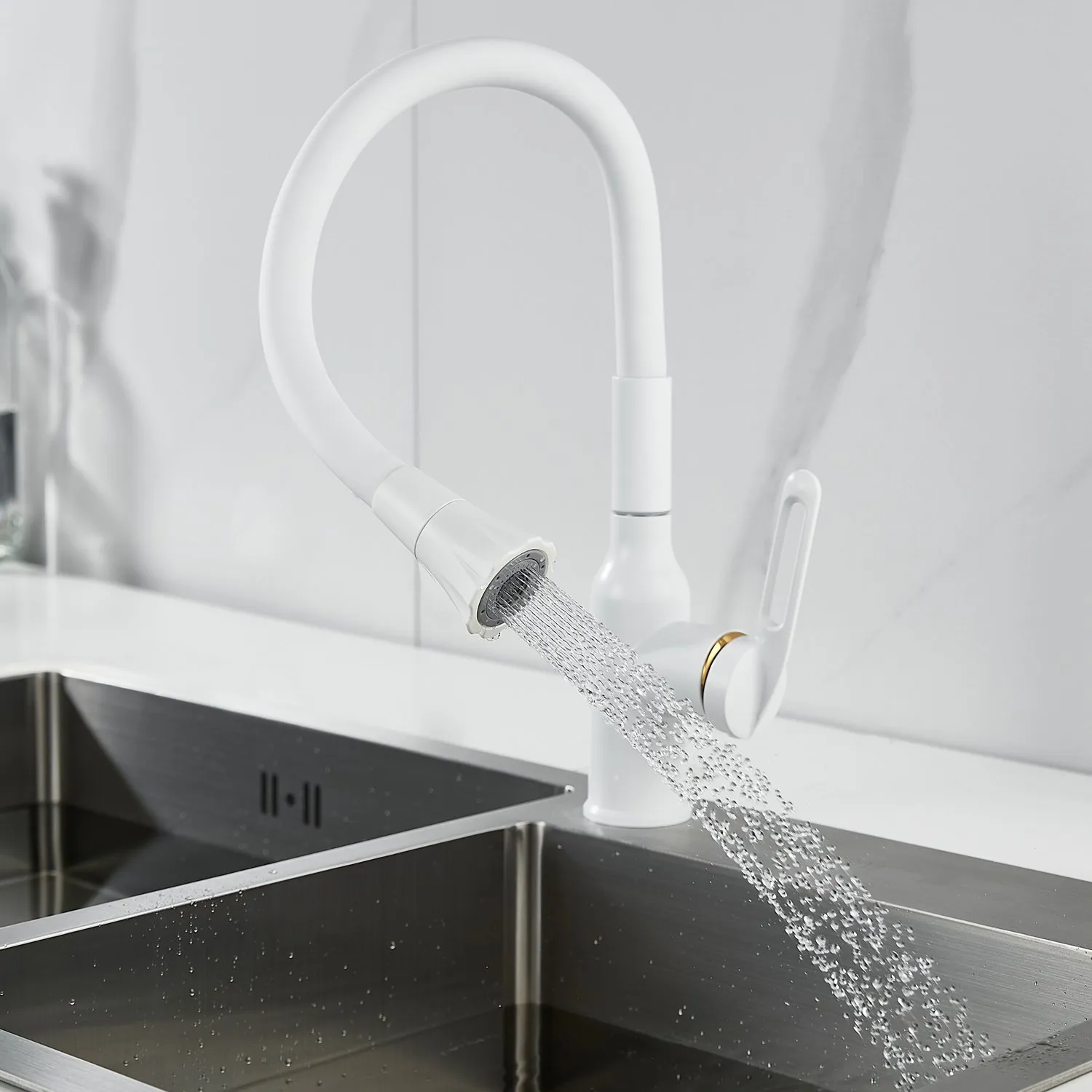 Смеситель для кухни с гибким изливом Raffine F303C-1, белый