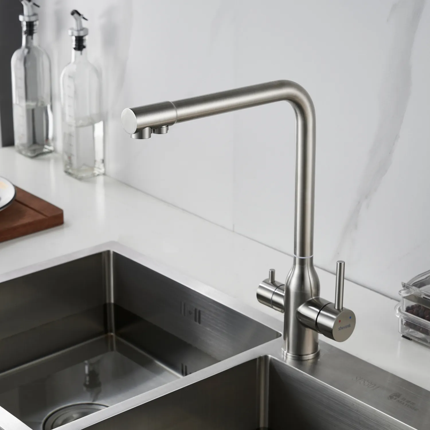 Смеситель для кухни с подключением фильтра Shevanik S248L, сатин