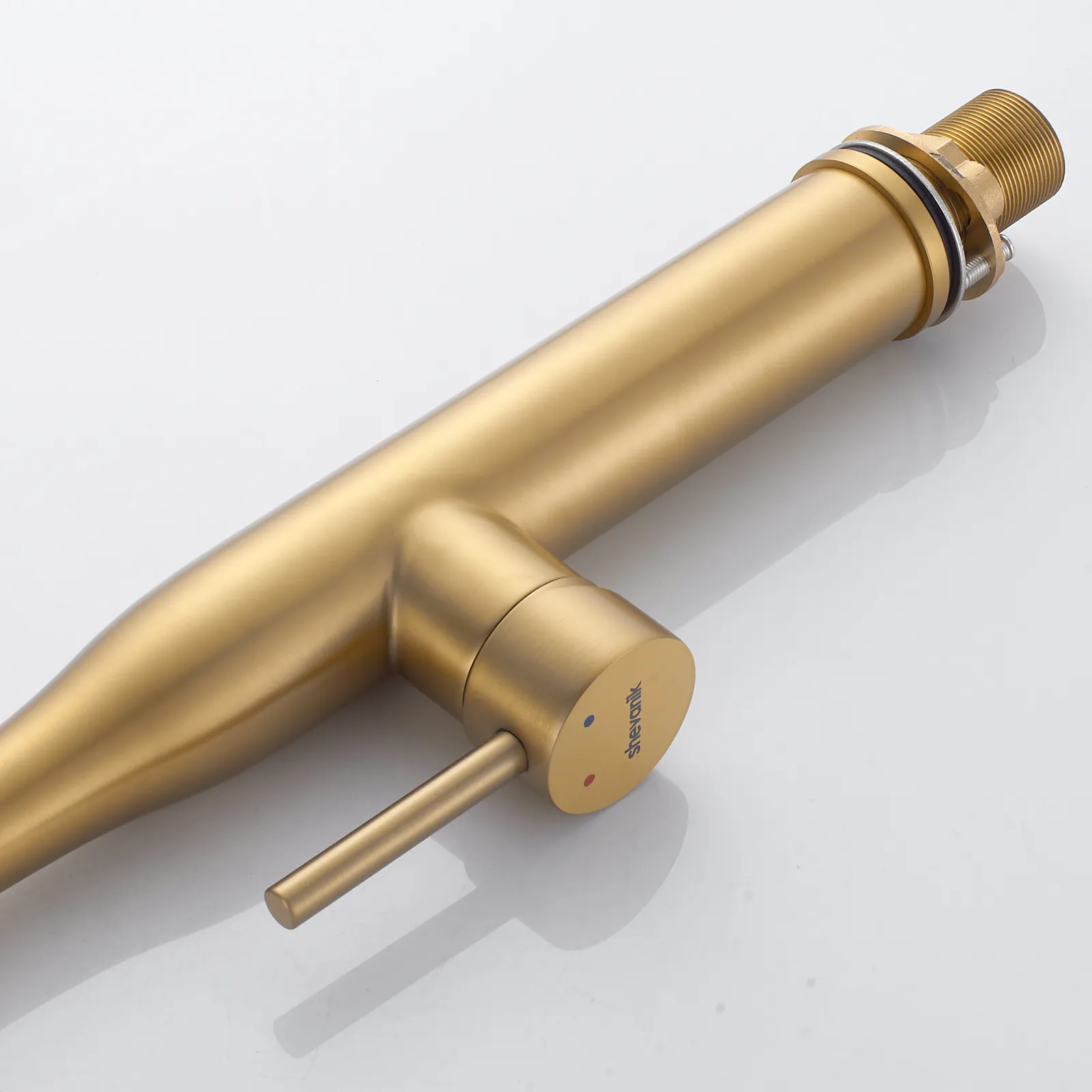 Смеситель для кухни с гибким изливом и режимом "душ" Shevanik S123G-1, золотой сатин