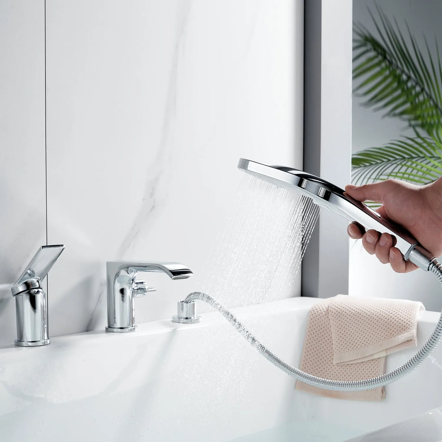 Смеситель на борт ванны Shevanik S4112, хром