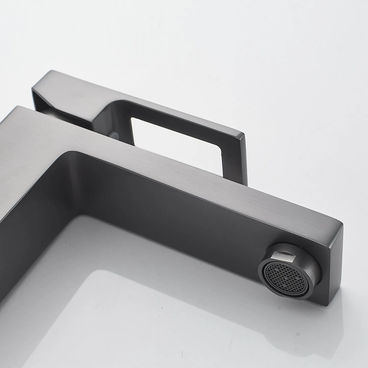 Смеситель для раковины Raffine F0196T, оружейная сталь