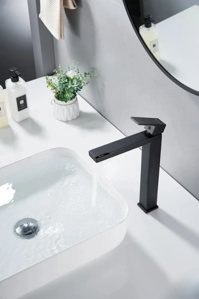 Смеситель для раковины высокий Knotlor KN-24/BL, черный