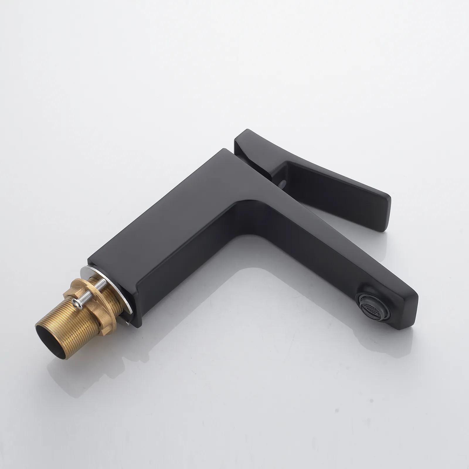 Смеситель для раковины Shevanik S4401H, черный