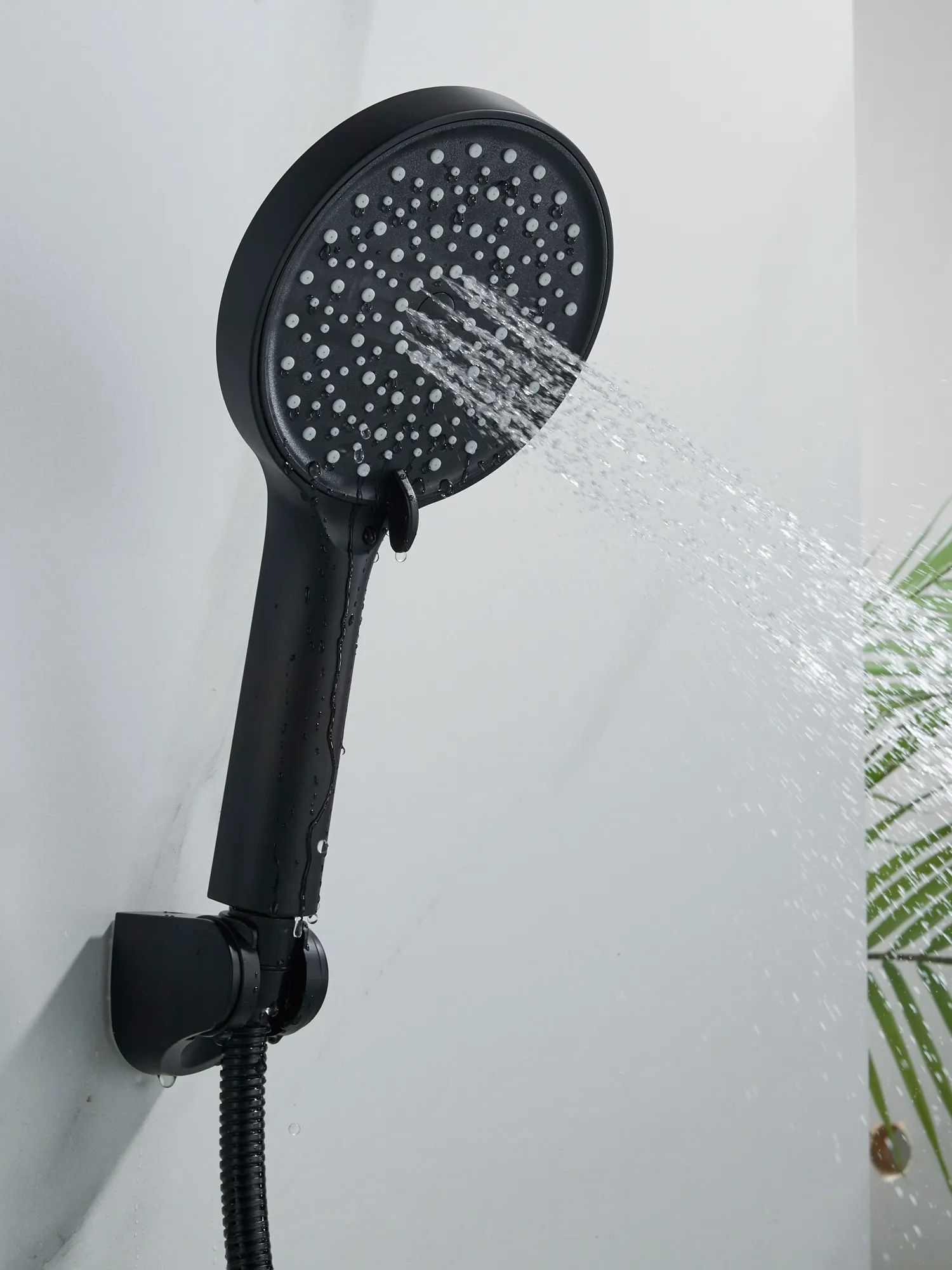 Смеситель для ванны Shevanik S4722H, черный