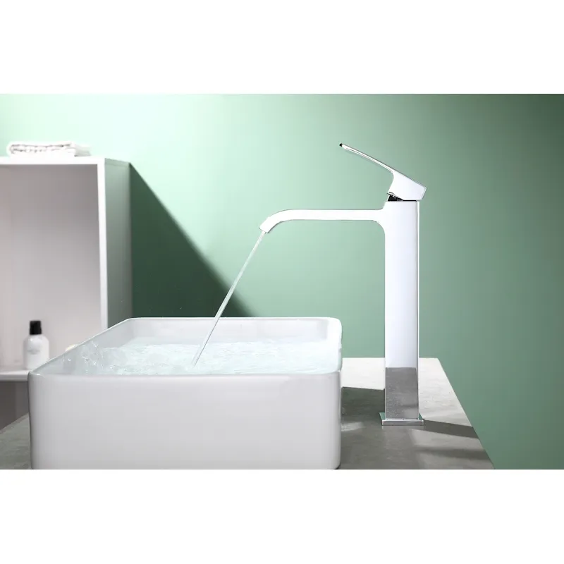 Смеситель Raglo высокий для умывальника  (R02.15)