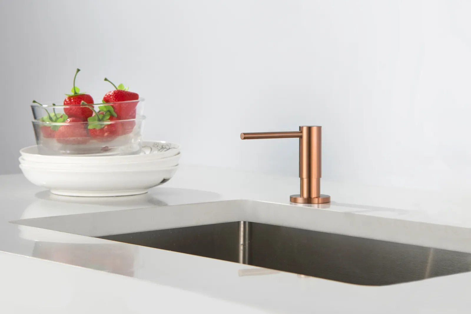 Дозатор встраиваемый Timo Saona розовое золото (13139/19)