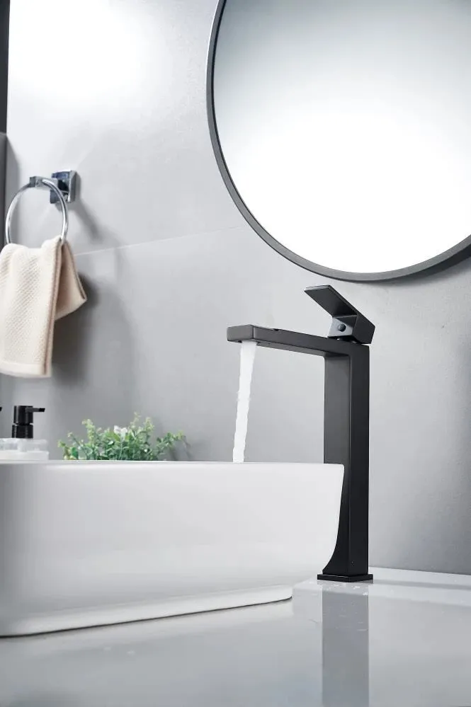 Смеситель для раковины высокий Knotlor KN-24/BL, черный