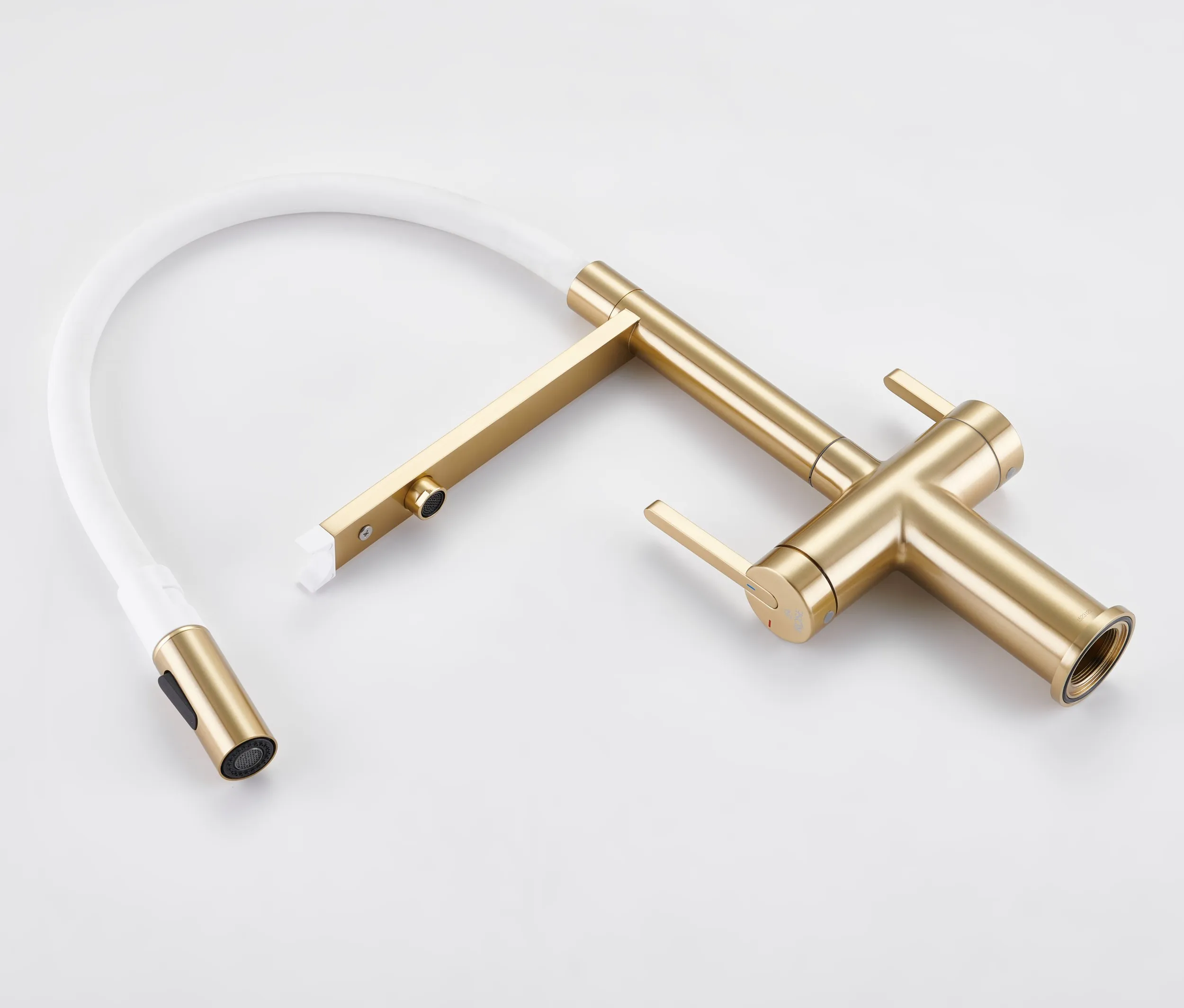 Смеситель для кухни с подключением фильтра для воды Rose R458G, золотой сатин