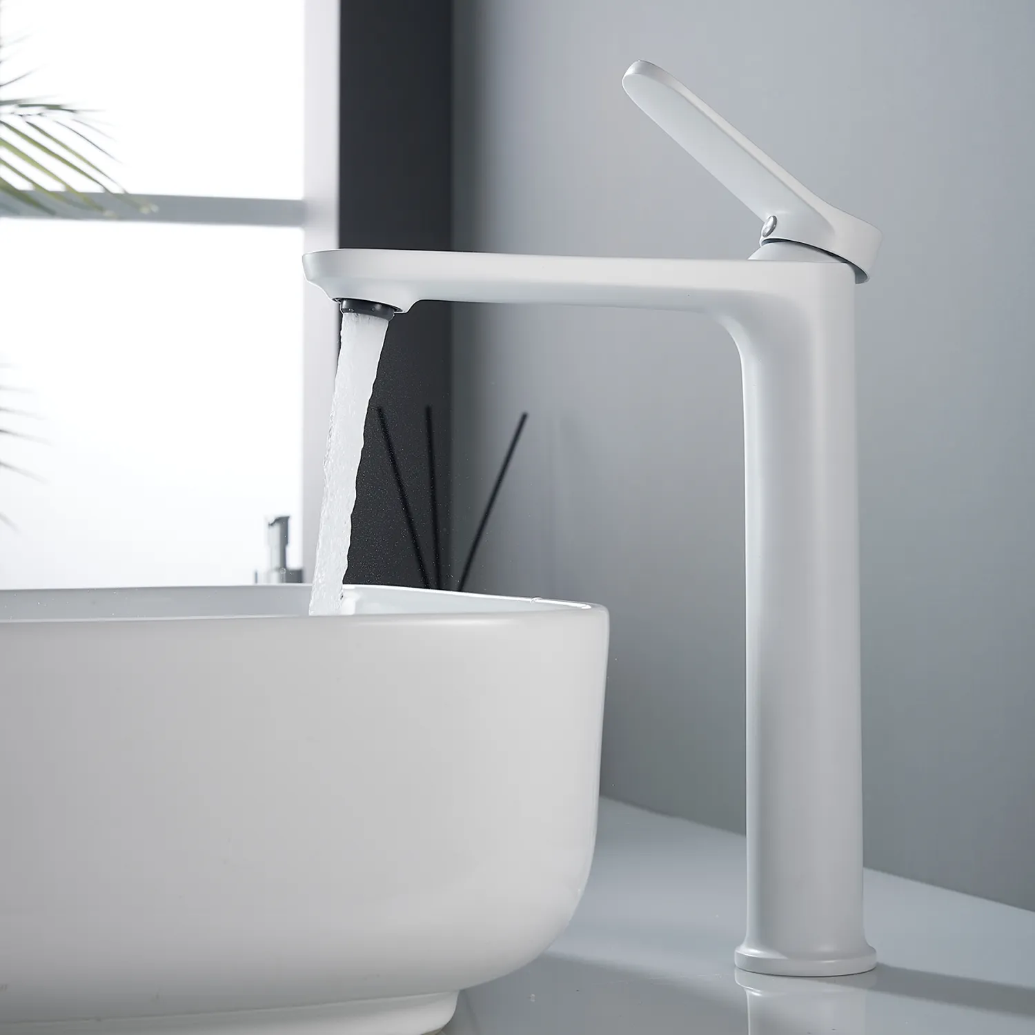 Смеситель для раковины высокий Shevanik S4311C, белый