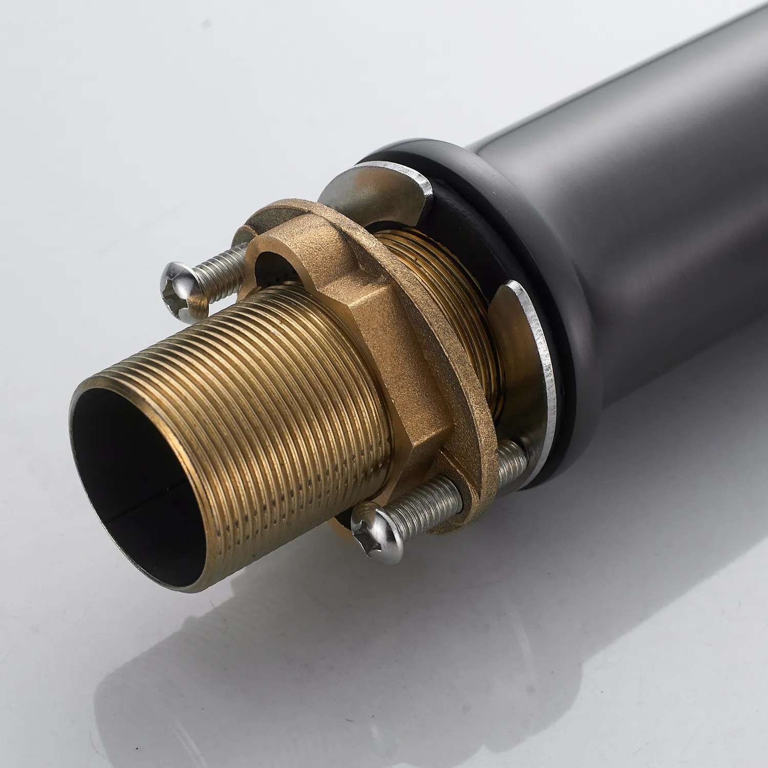 Смеситель для раковины Shevanik S4301T, оружейная сталь