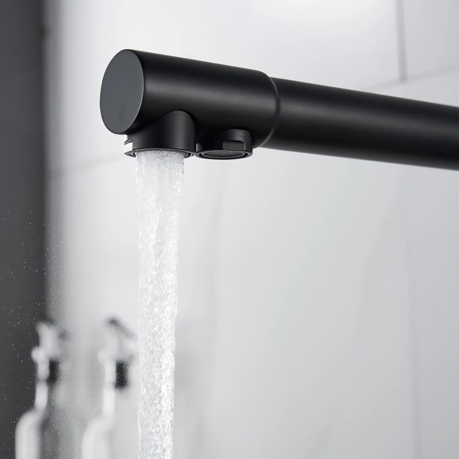 Смеситель для кухни с подключением фильтра Shevanik S248H, черный