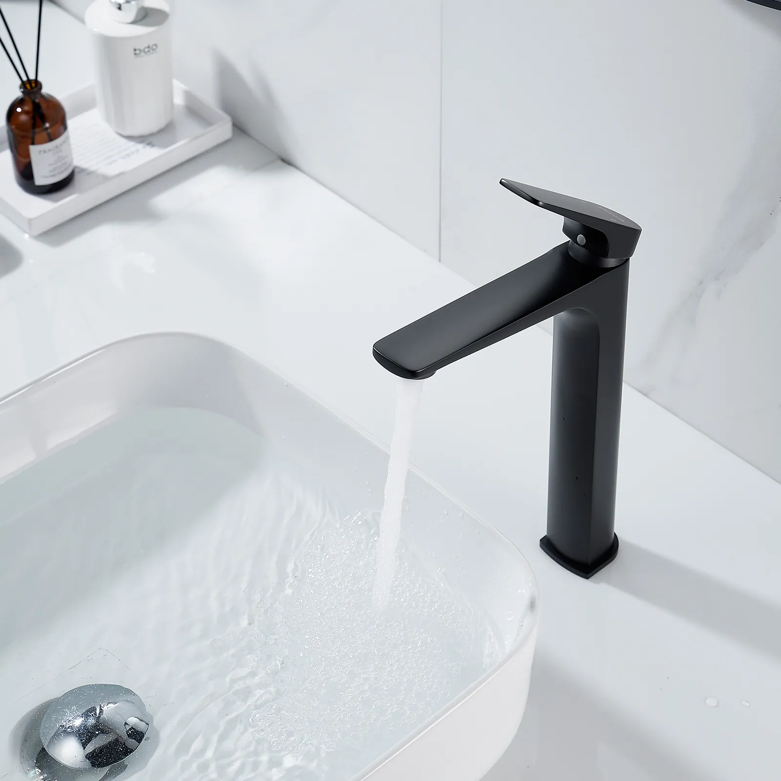 Смеситель для раковины высокий Shevanik S4211H, черный