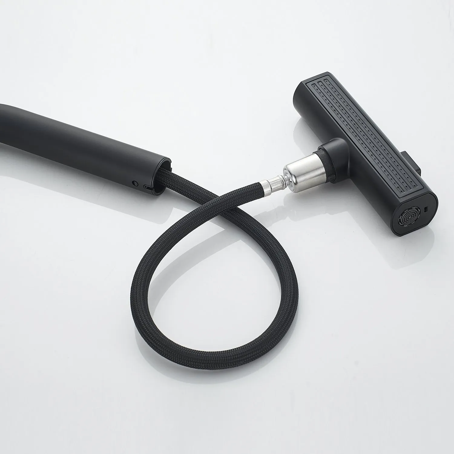 Смеситель для кухни с мультифункциональным изливом Raffine F203H, черный