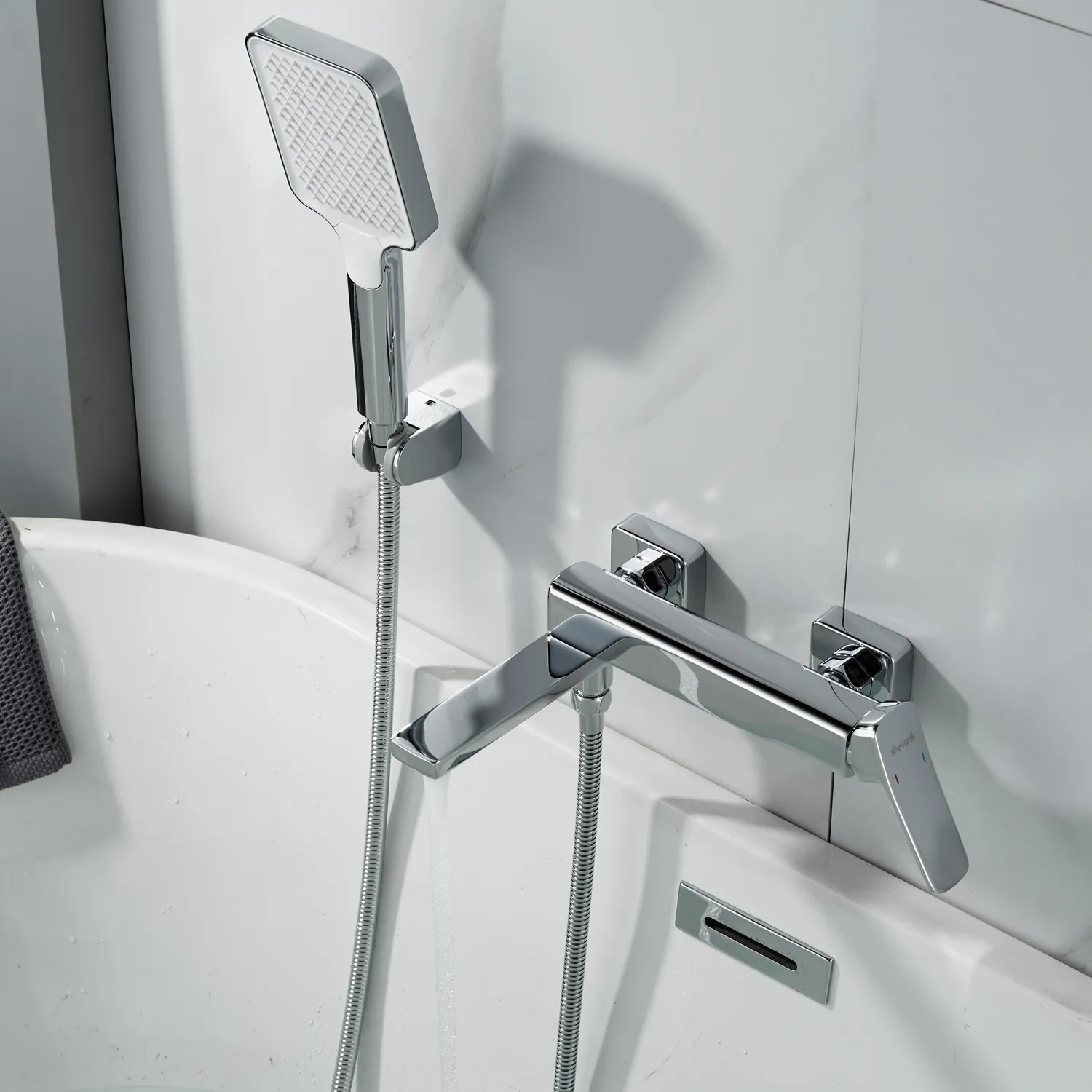 Смеситель для ванны Shevanik S9952, хром