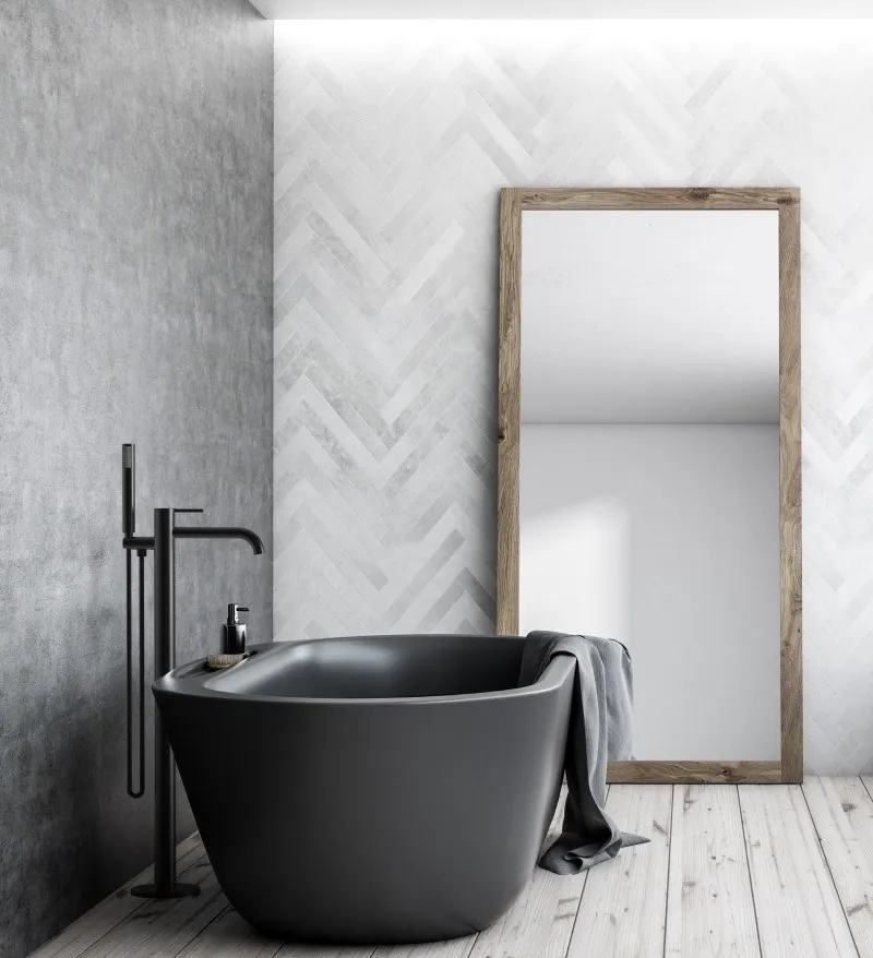 Смеситель для ванны напольный Raiber RPB-010, черный