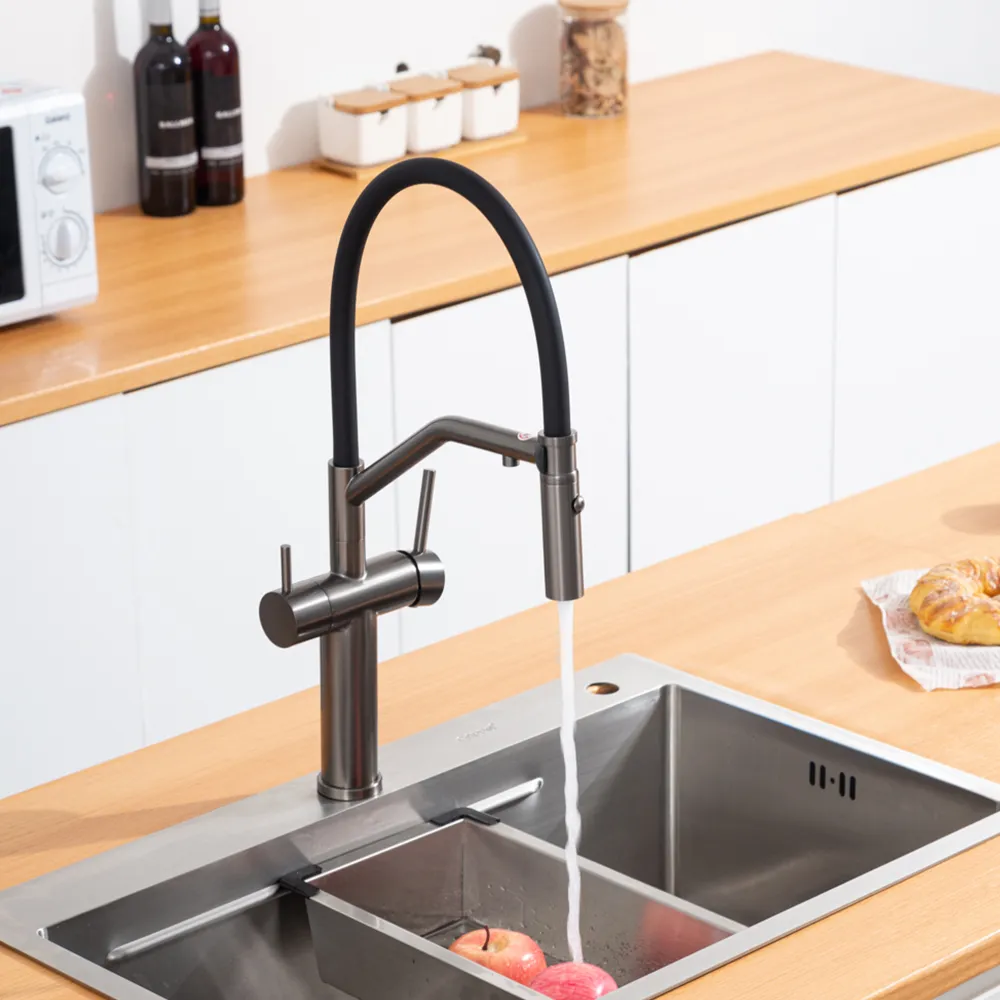 Смеситель для кухни с гибким изливом и подключением фильтра GAPPO G4399-89, оружейная сталь