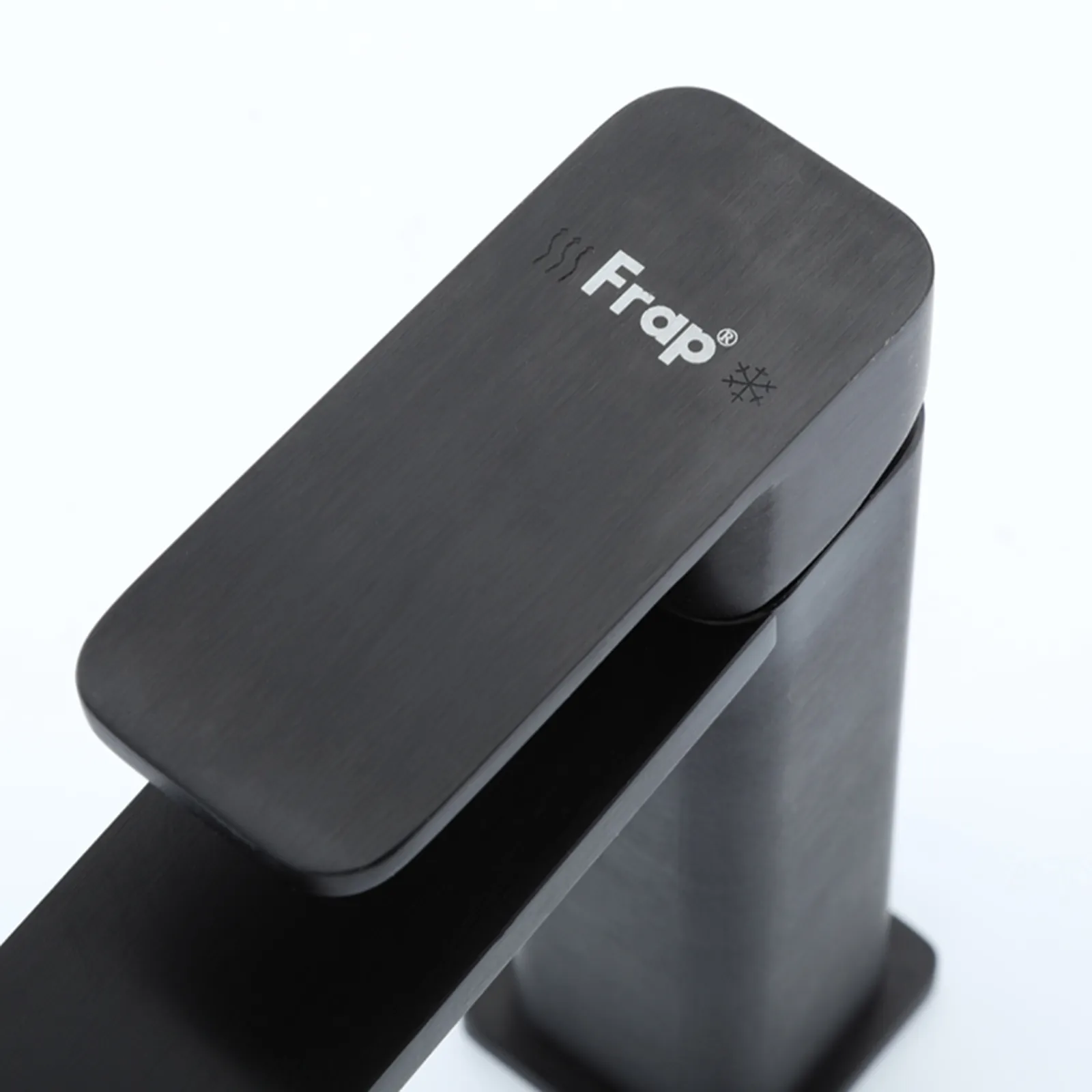 Смеситель для раковины Frap F10202-6, черный