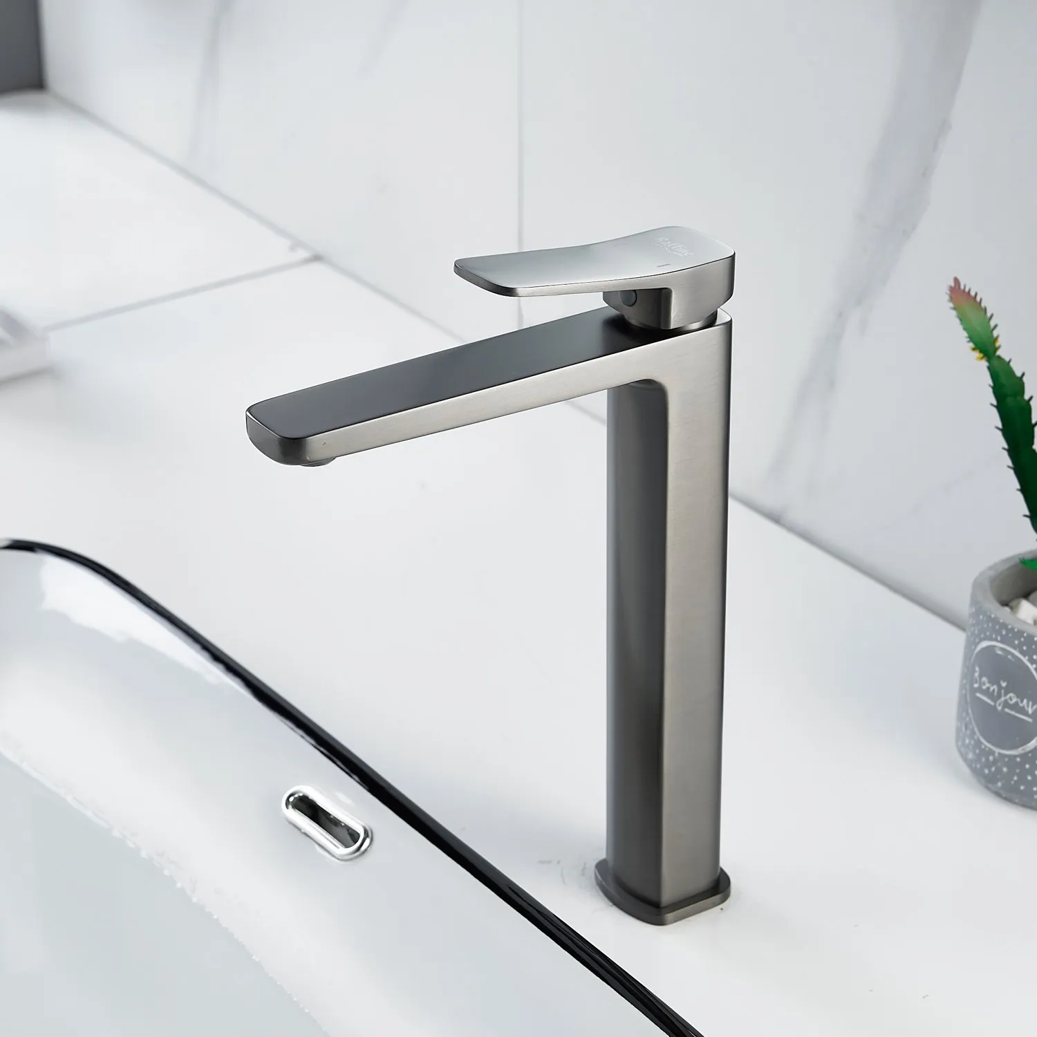 Смеситель для раковины высокий  Raffine F1199T, оружейная сталь