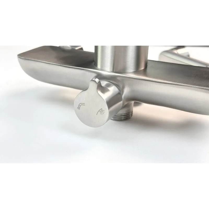 Смеситель для ванны Fmark FS8824
