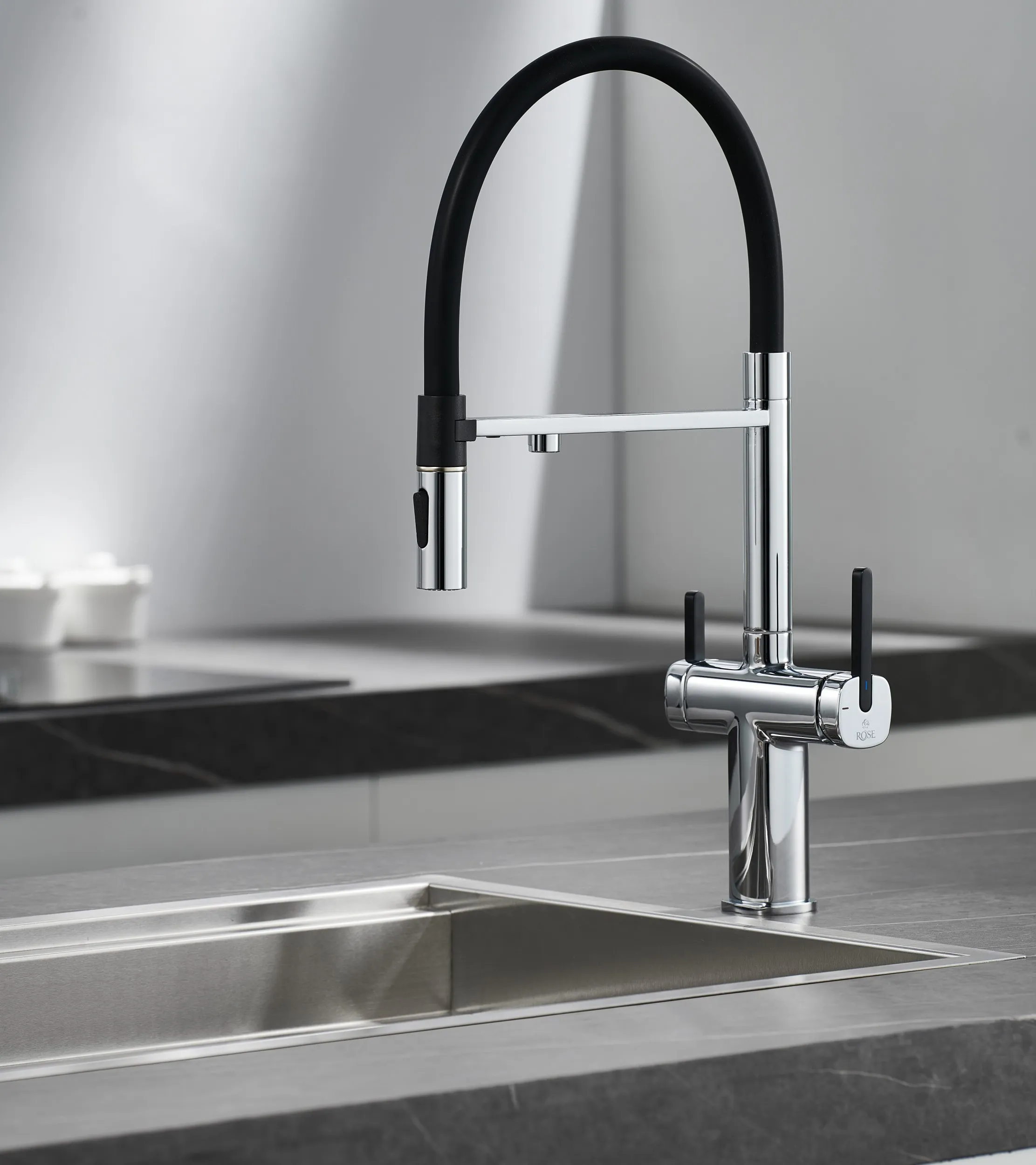 Смеситель для кухни с подключением фильтра для воды Rose R358, хром