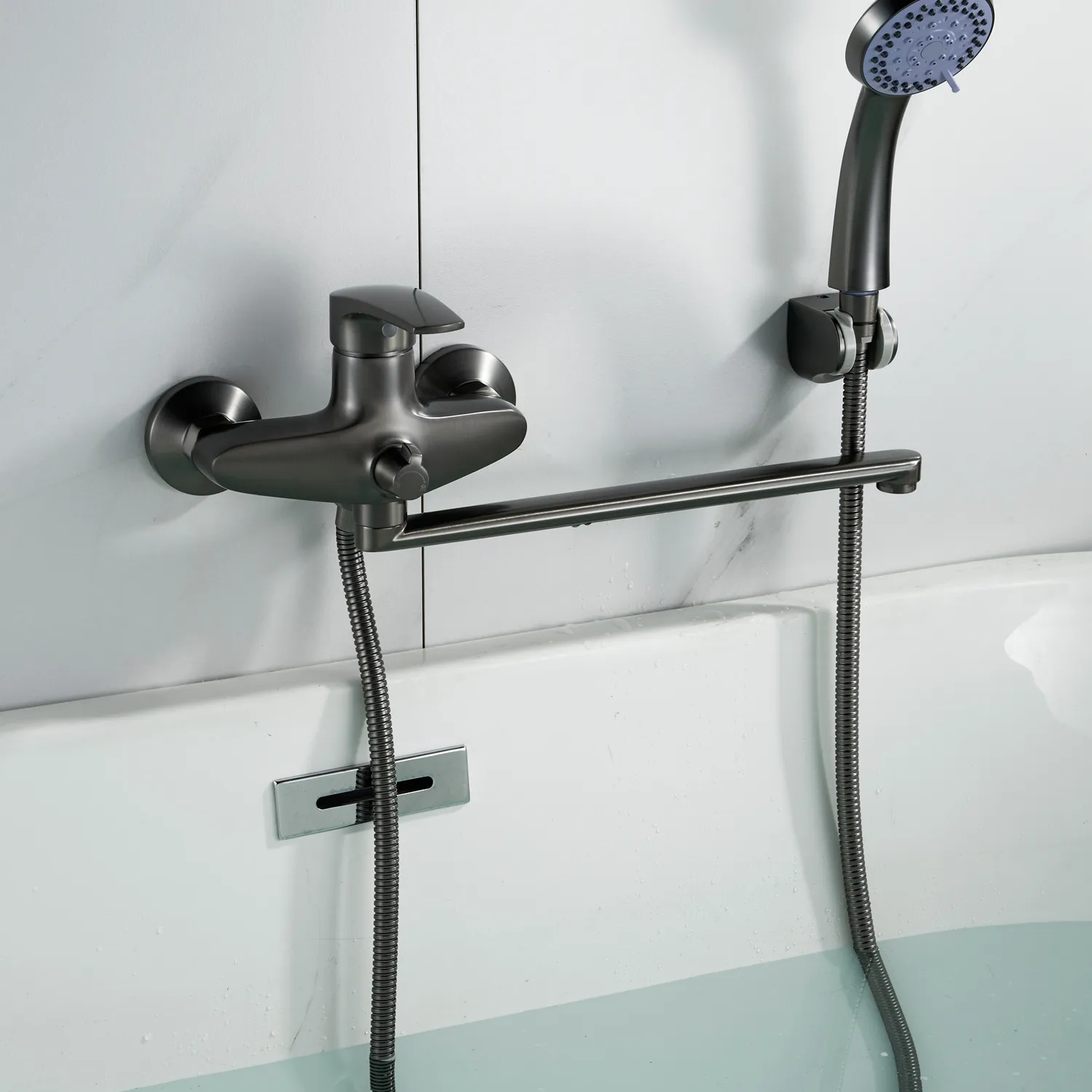 Смеситель для ванны Shevanik S5022T, оружейная сталь