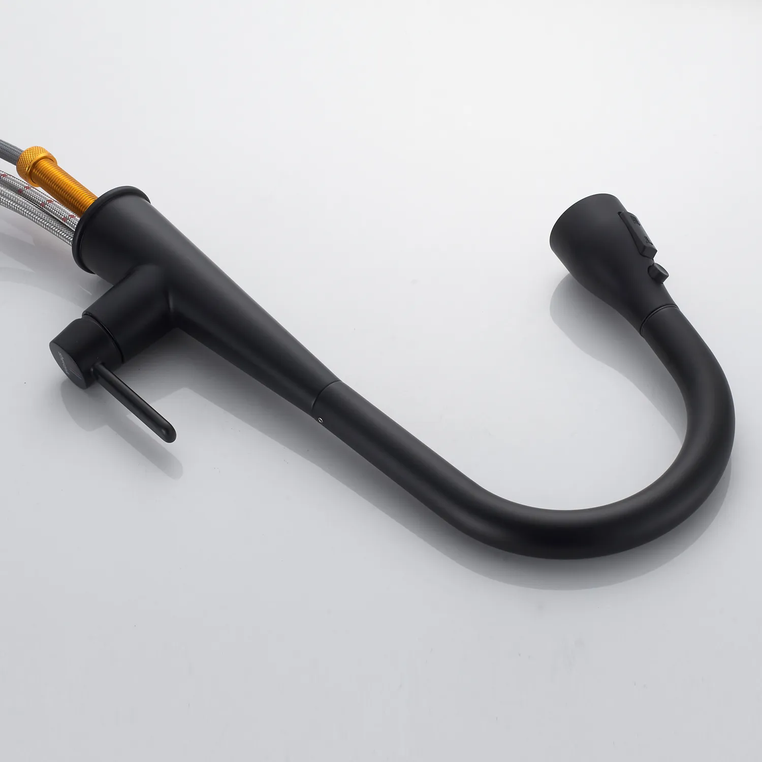 Смеситель для кухни с выдвижным изливом Shevanik S363H, черный