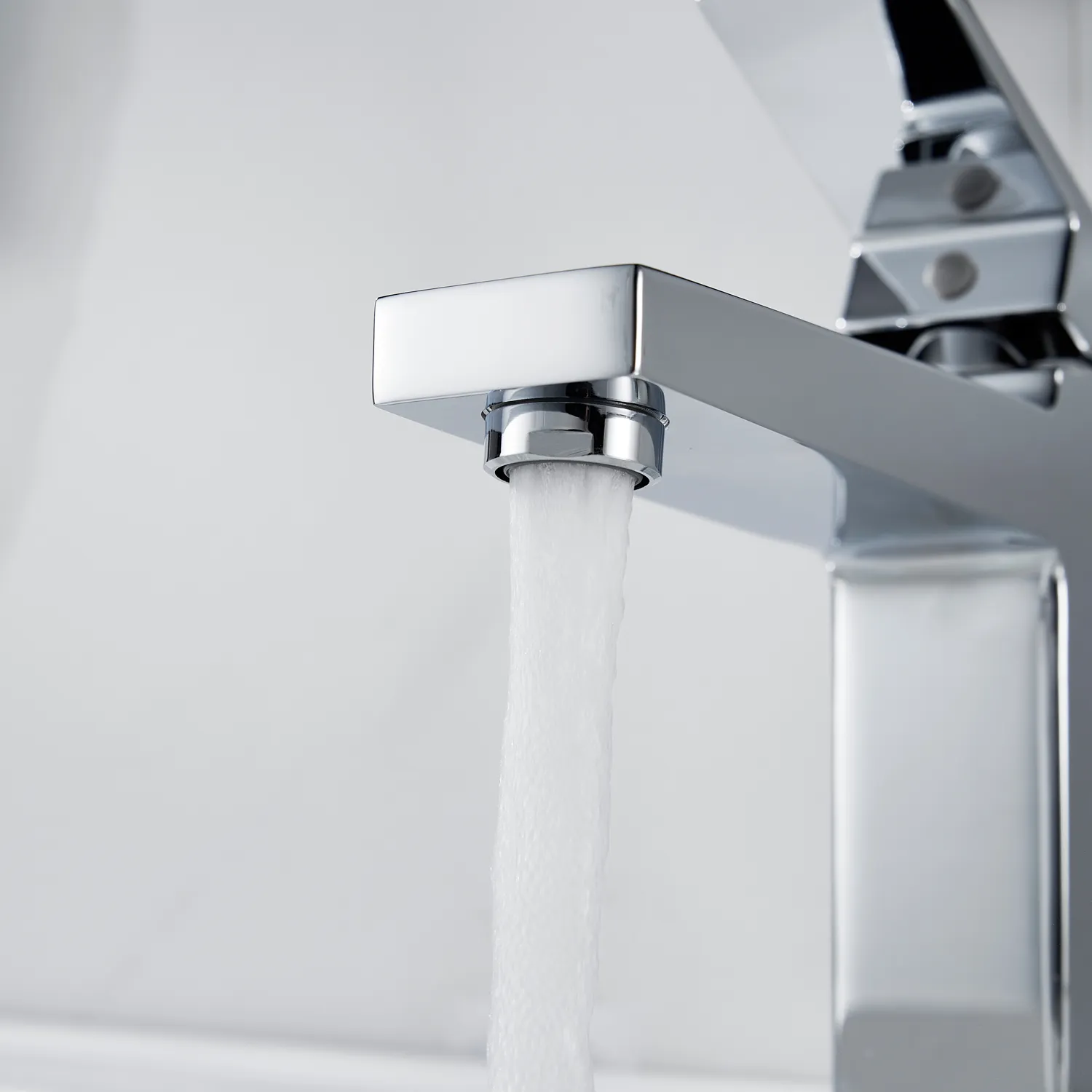 Смеситель для раковины Rose R2801, хром