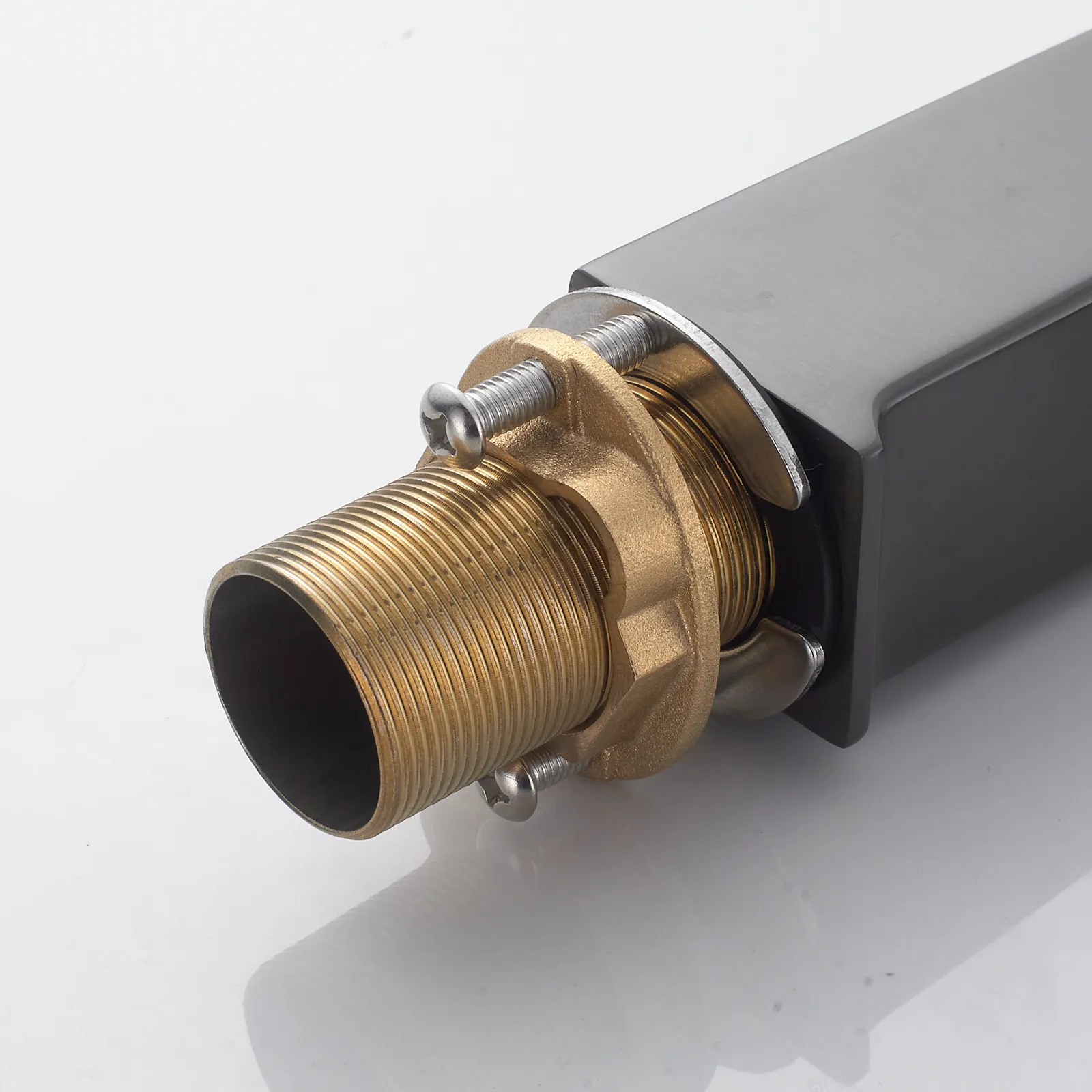 Смеситель для раковины Shevanik S4401T, оружейная сталь