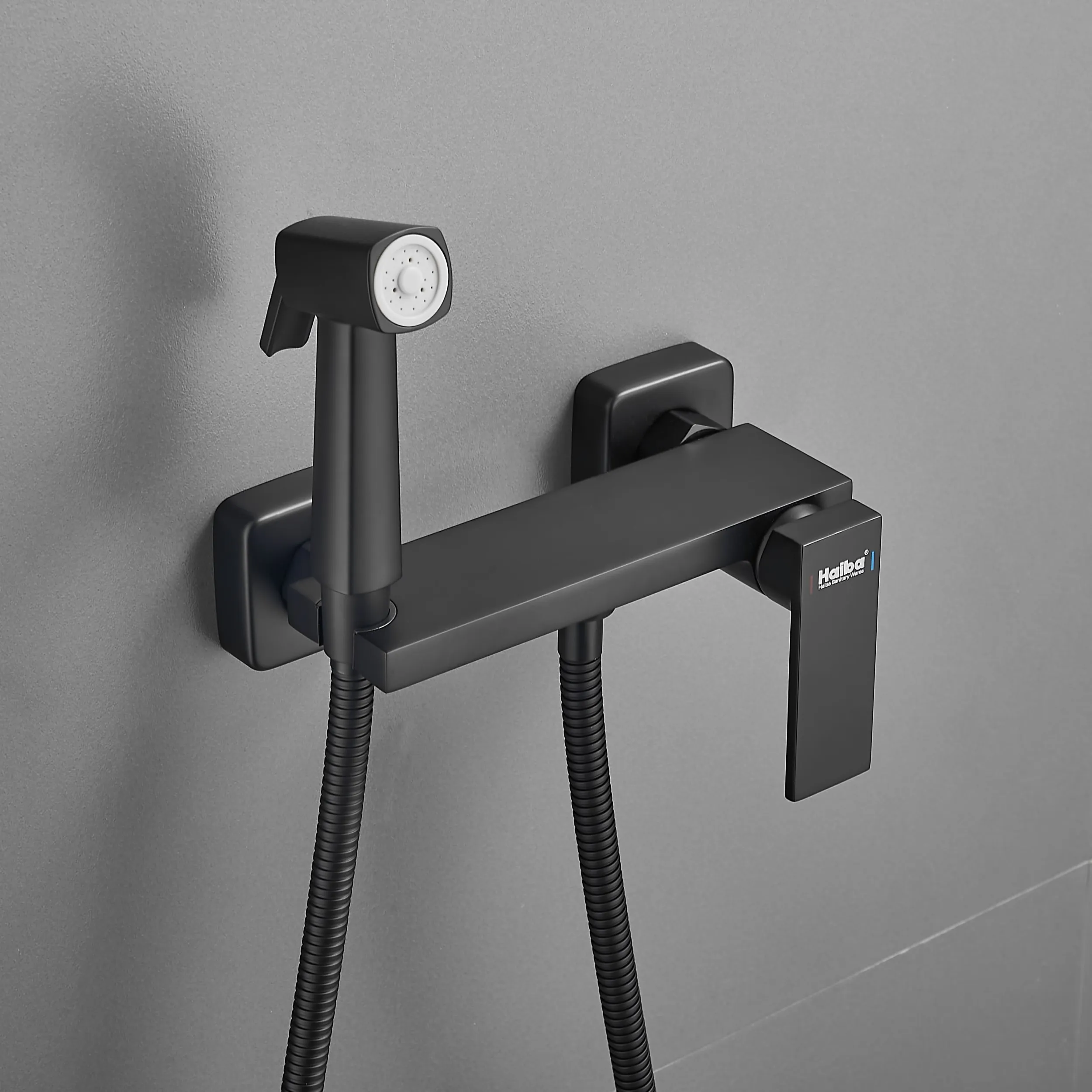 Гигиенический душ со смесителем Haiba HB5517-7, черный