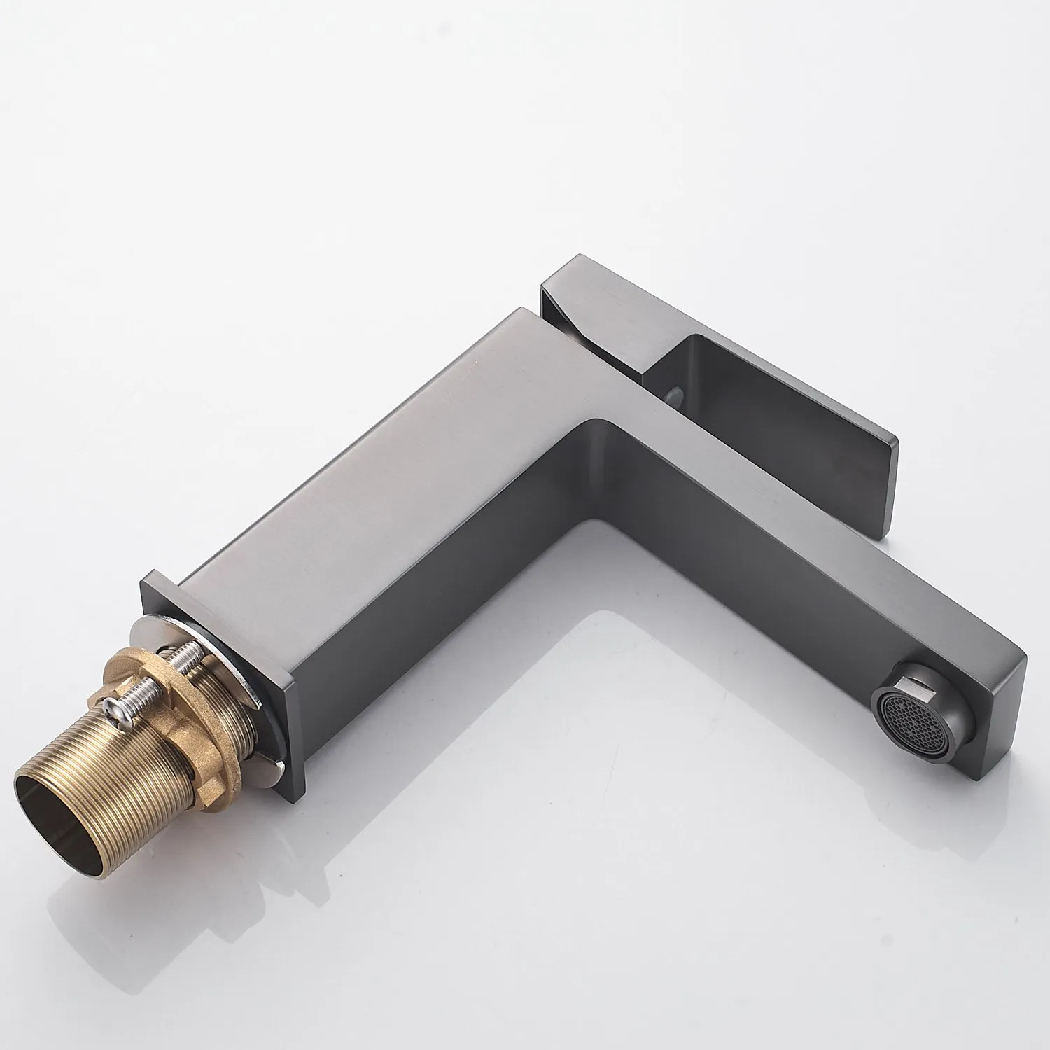 Смеситель для раковины Shevanik S9601T, оружейная сталь