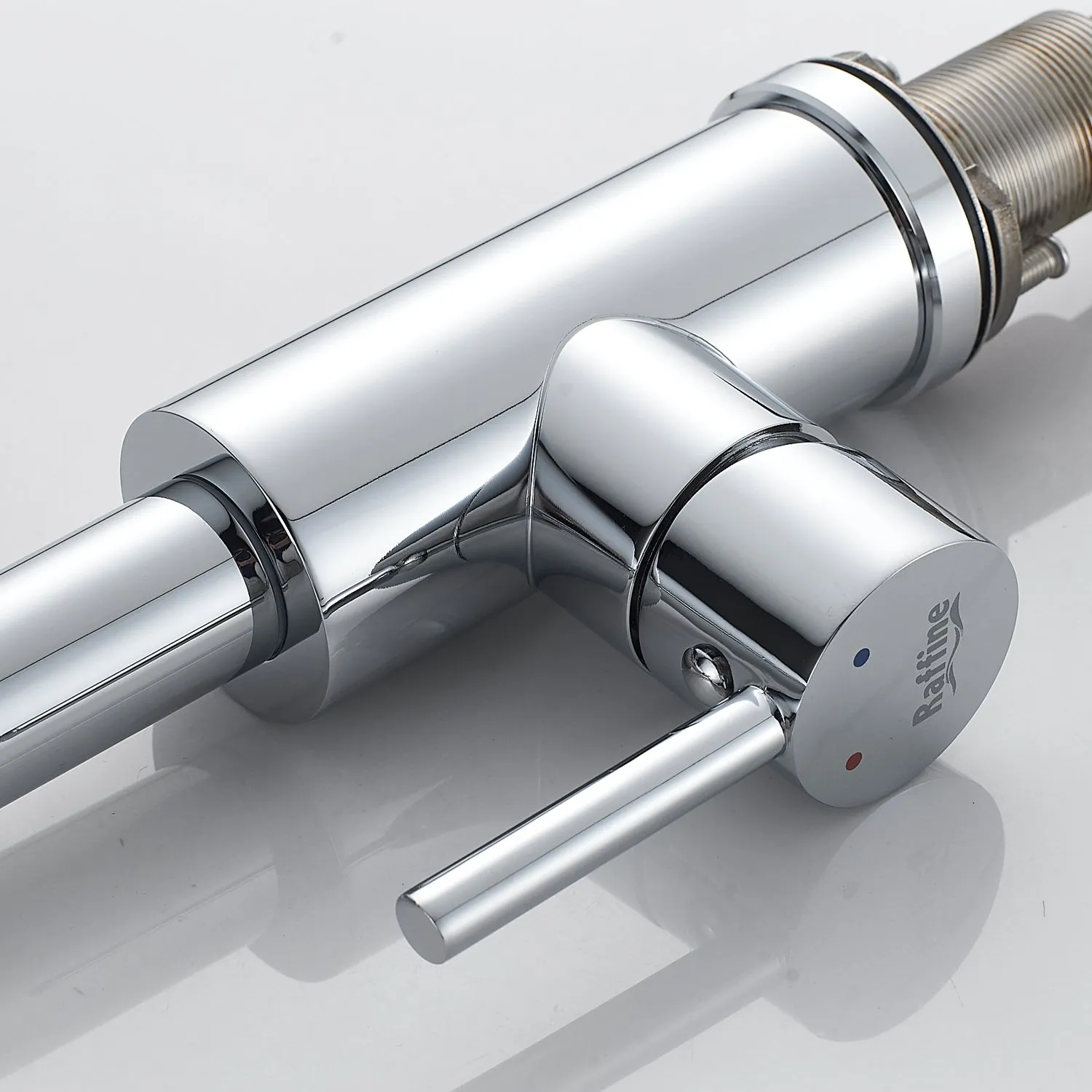 Смеситель для кухни с мультифункциональным изливом Raffine F203, хром